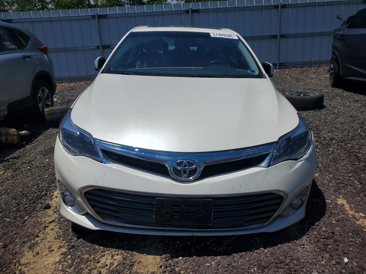 2013 Toyota Avalon Limited White vin: 4T1BK1EB7DU057292