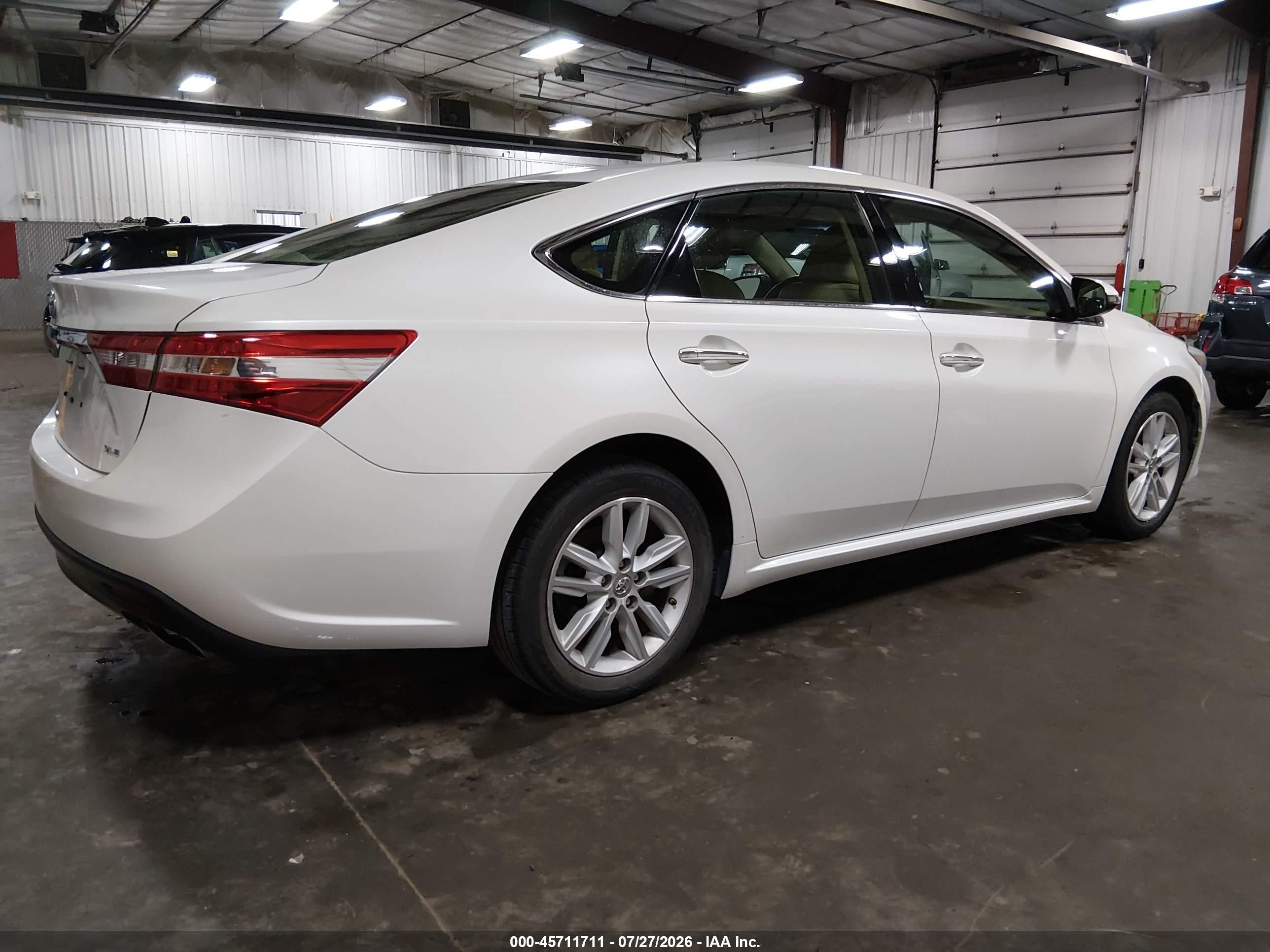 2013 Toyota Avalon Xle White vin: 4T1BK1EB7DU076585