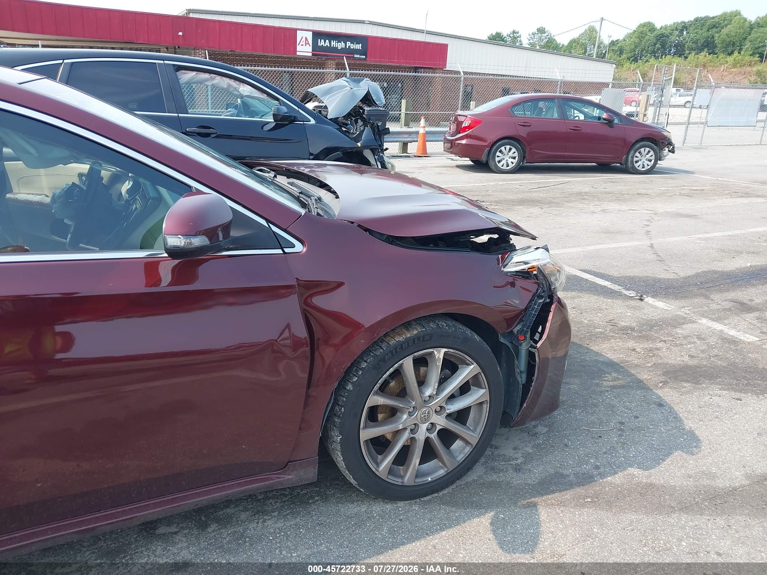 2014 Toyota Avalon Limited Burgundy vin: 4T1BK1EB7EU131568