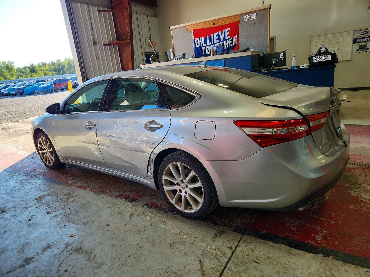 2015 Toyota Avalon Limited Silver vin: 4T1BK1EB7FU146198