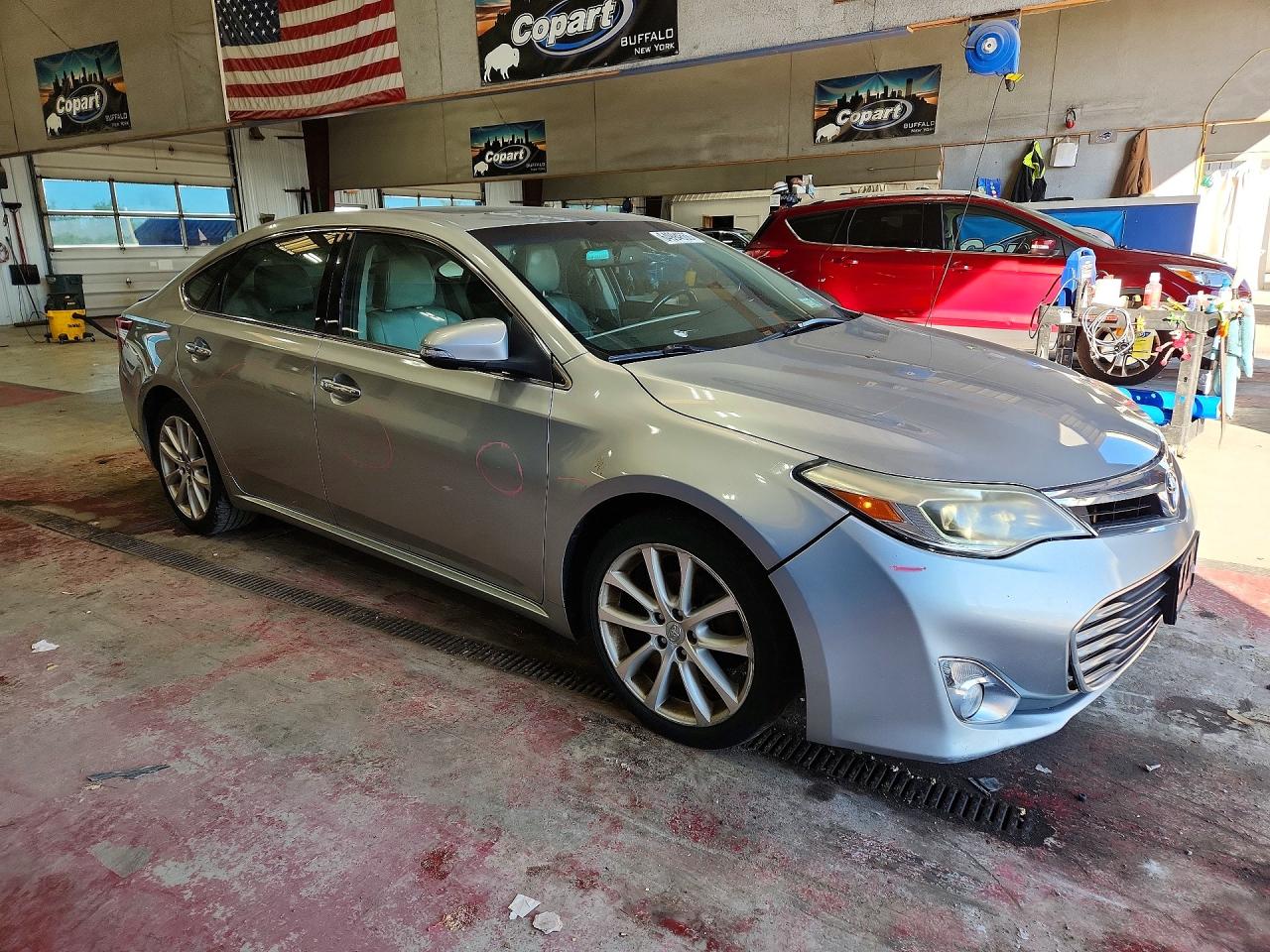 2015 Toyota Avalon Limited Silver vin: 4T1BK1EB7FU146198