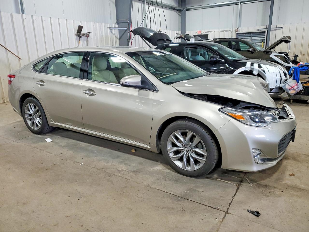2015 Toyota Avalon Limited Tan vin: 4T1BK1EB7FU146511
