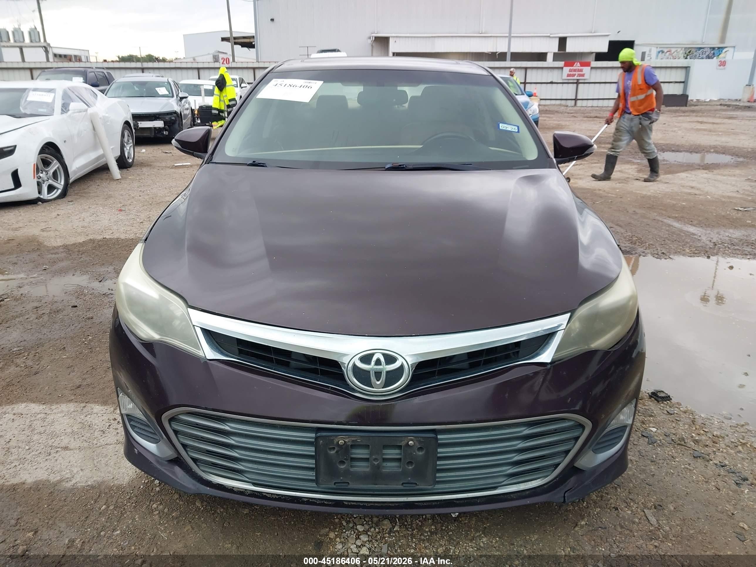 2015 Toyota Avalon Xle Premium Maroon vin: 4T1BK1EB7FU151465