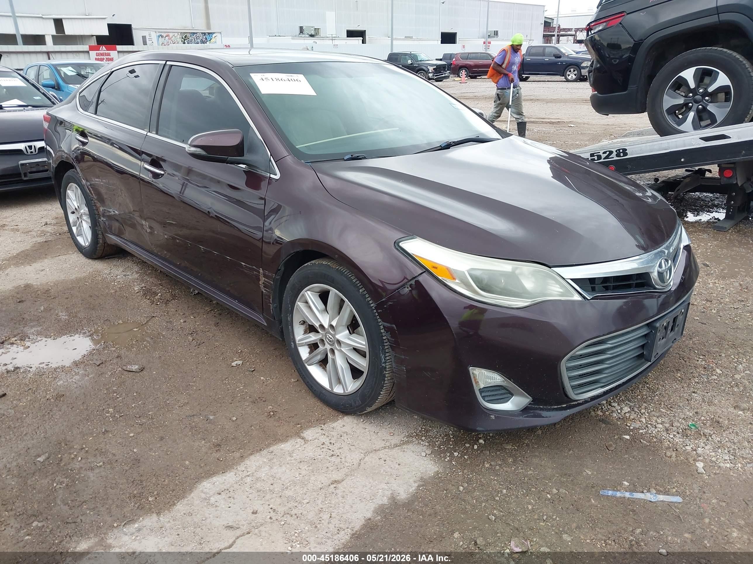 2015 Toyota Avalon Xle Premium Maroon vin: 4T1BK1EB7FU151465