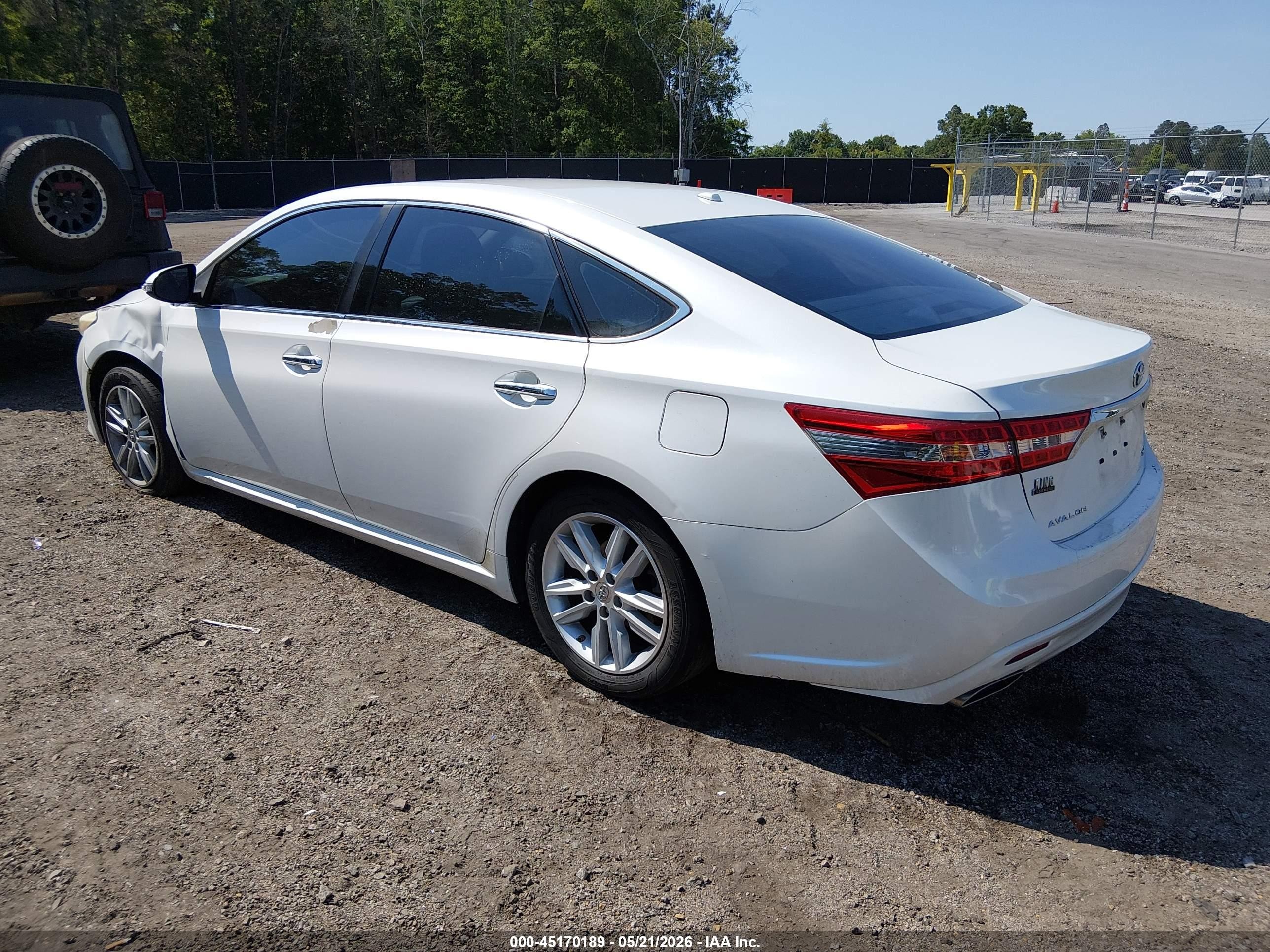 2015 Toyota Avalon Xle White vin: 4T1BK1EB7FU156956
