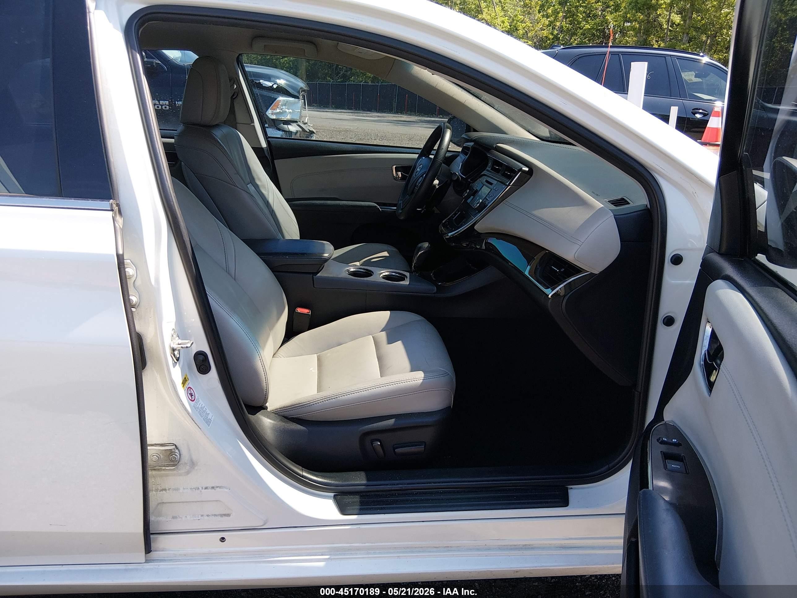 2015 Toyota Avalon Xle White vin: 4T1BK1EB7FU156956