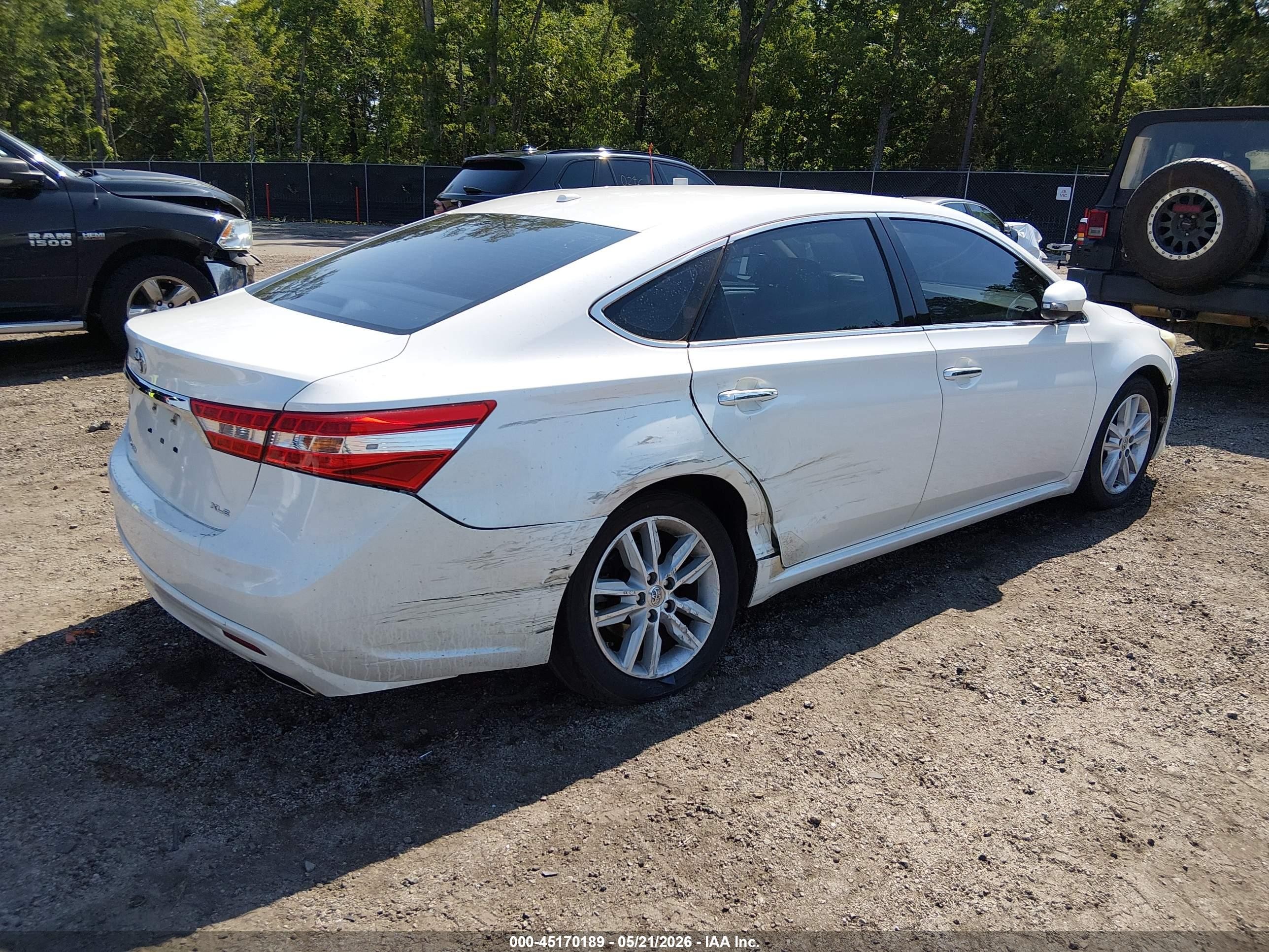 2015 Toyota Avalon Xle White vin: 4T1BK1EB7FU156956