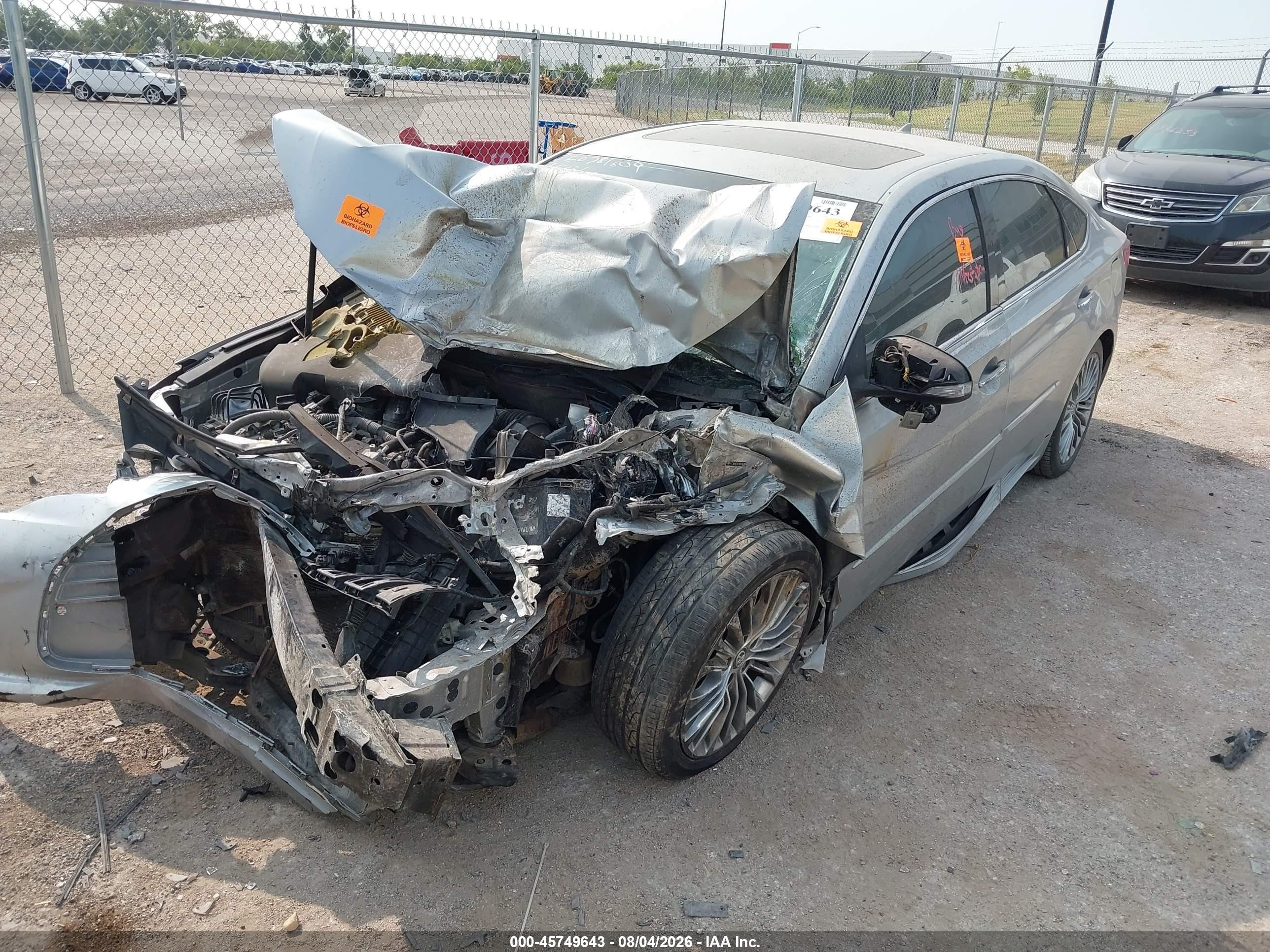 2016 Toyota Avalon Limited Серебряный vin: 4T1BK1EB7GU224786