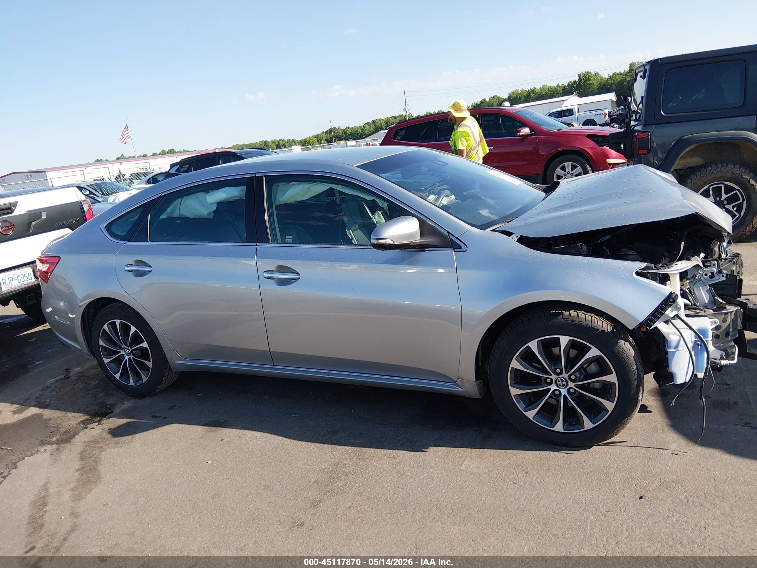 2017 Toyota Avalon Xle Серебряный vin: 4T1BK1EB7HU243839