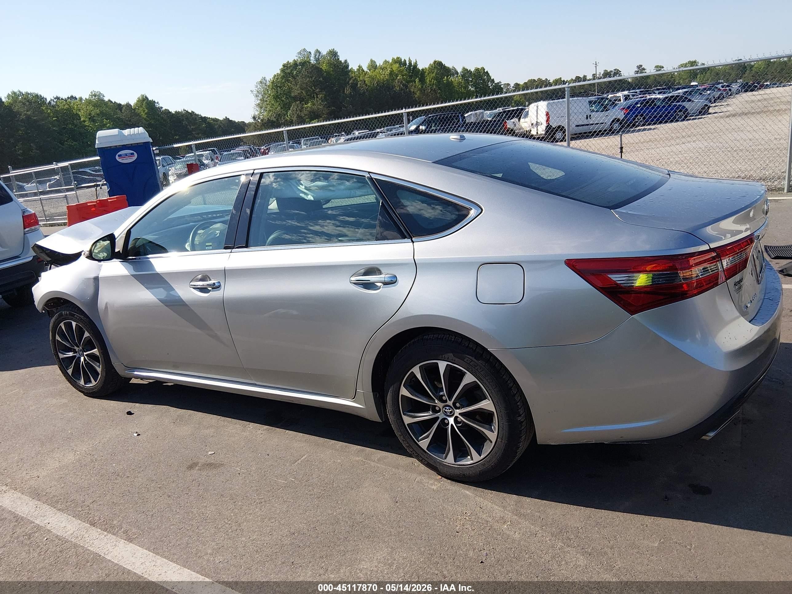 2017 Toyota Avalon Xle Серебряный vin: 4T1BK1EB7HU243839
