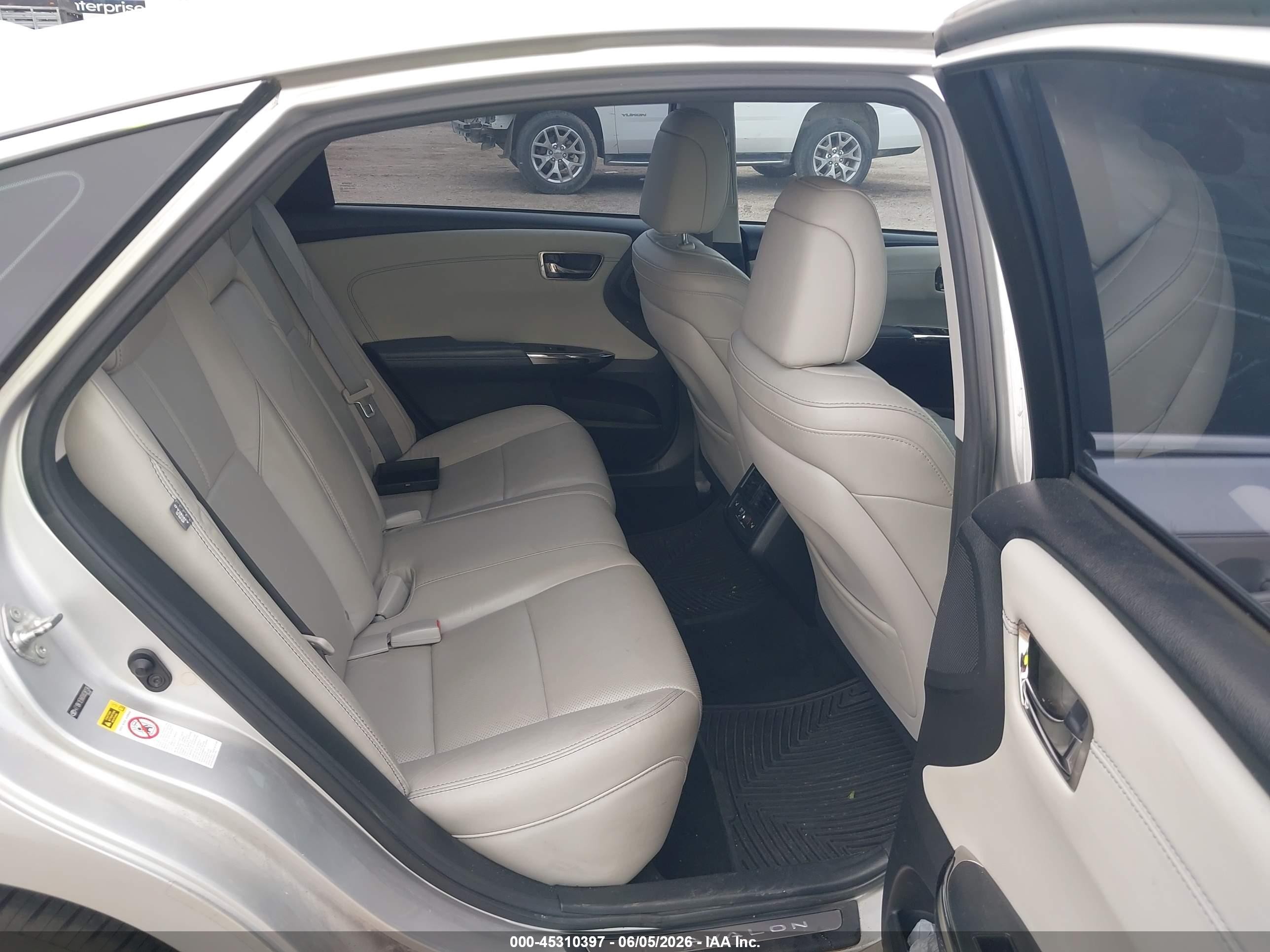 2013 Toyota Avalon Limited Silver vin: 4T1BK1EB8DU038136
