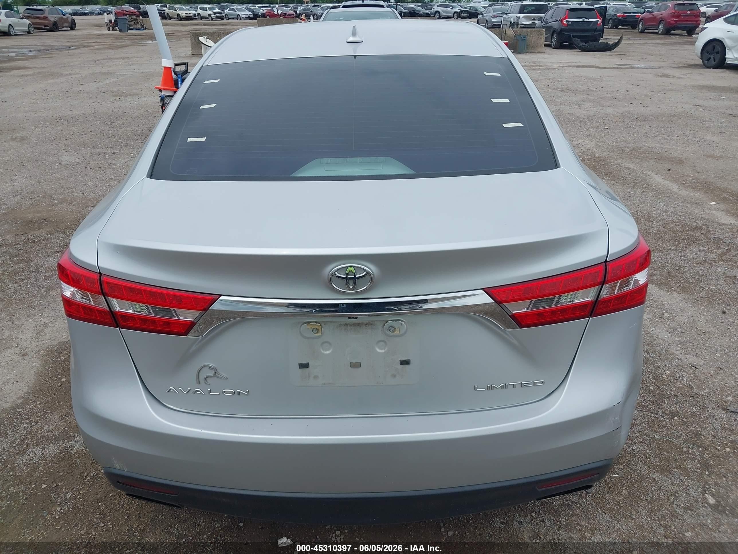 2013 Toyota Avalon Limited Silver vin: 4T1BK1EB8DU038136