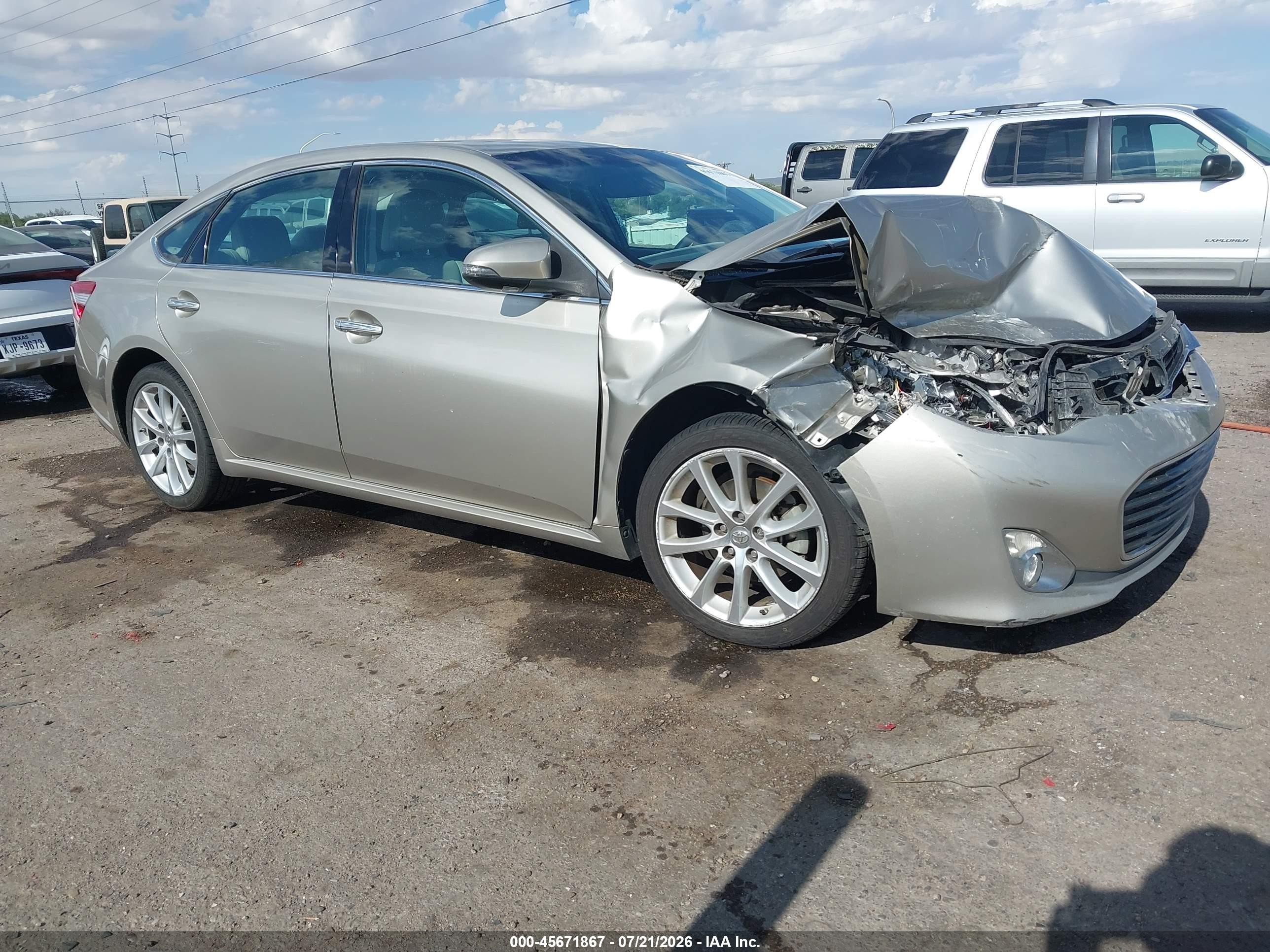 2013 Toyota Avalon Limited Champagne vin: 4T1BK1EB8DU046849