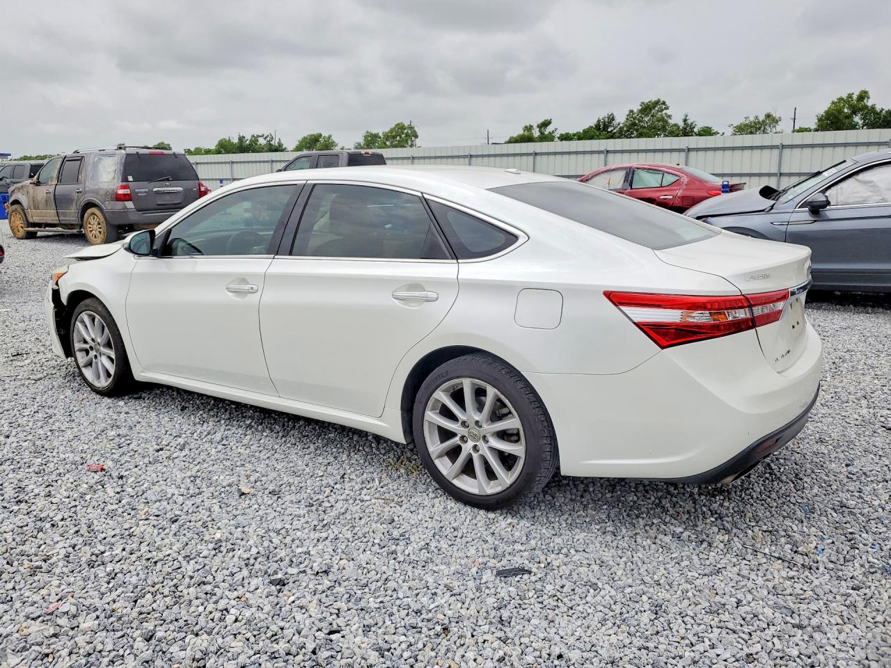 2013 Toyota Avalon Xle Touring White vin: 4T1BK1EB8DU047189