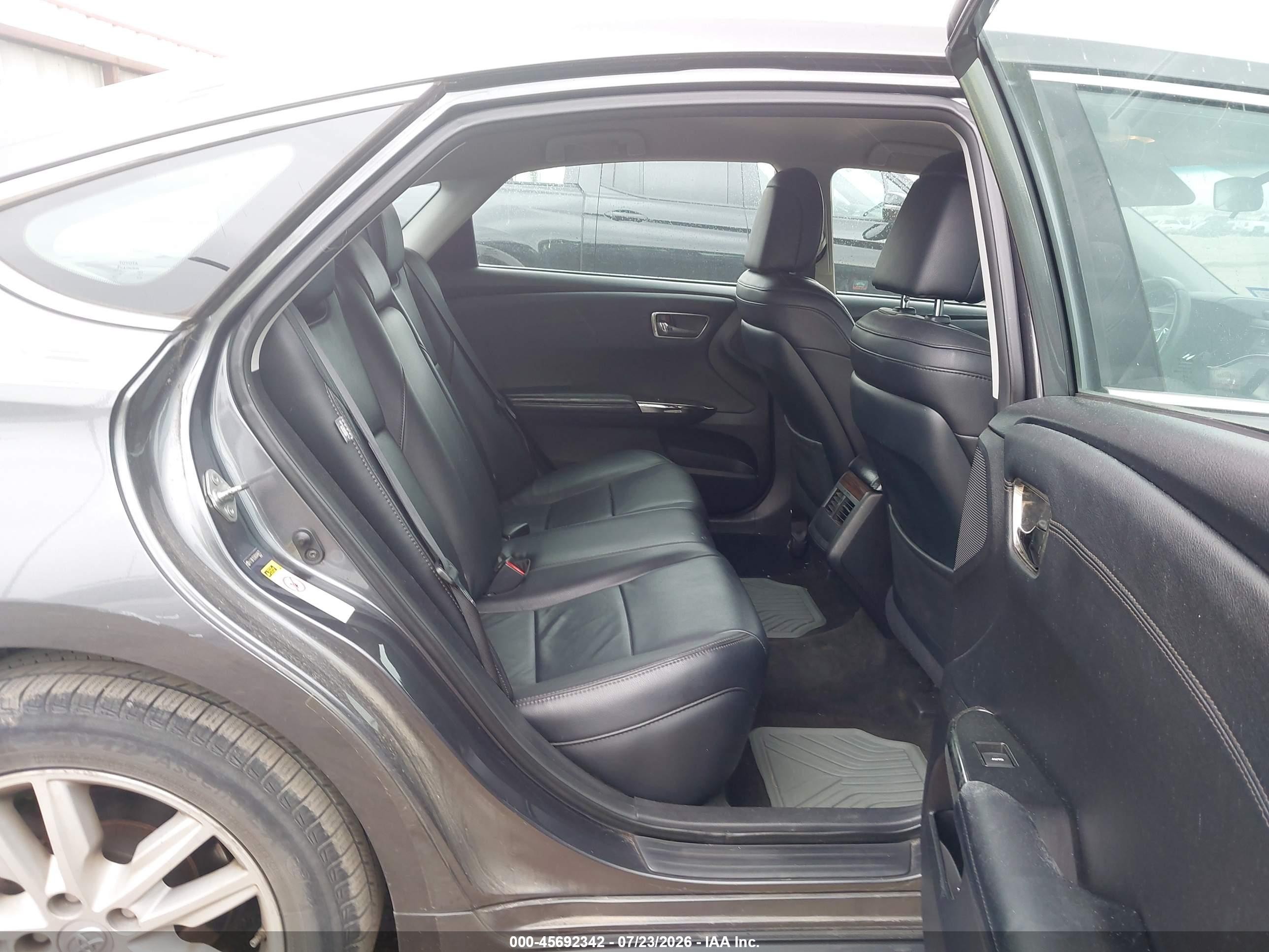 2013 Toyota Avalon Xle Gray vin: 4T1BK1EB8DU048472
