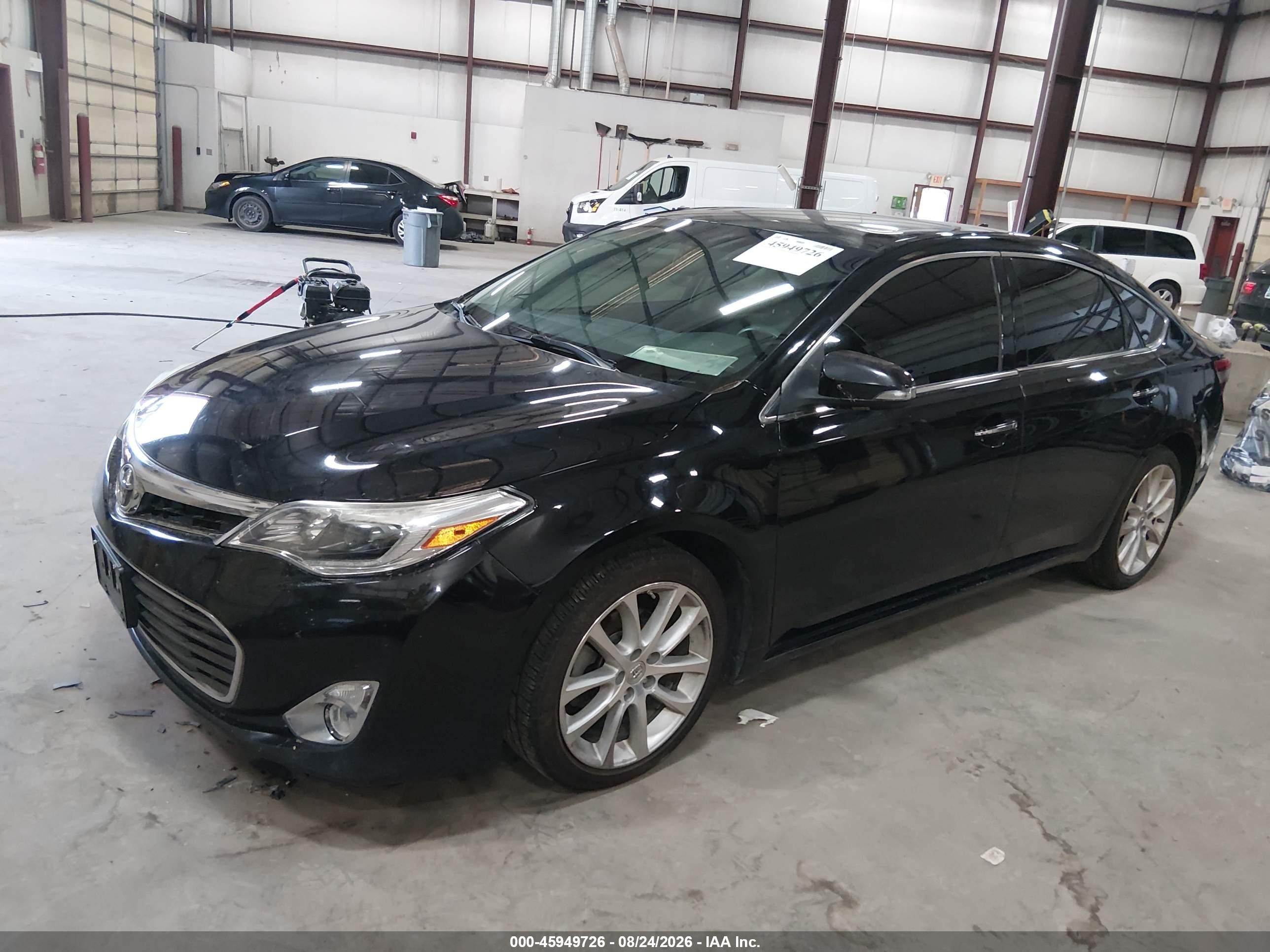 2014 Toyota Avalon Limited vin: 4T1BK1EB8EU123690