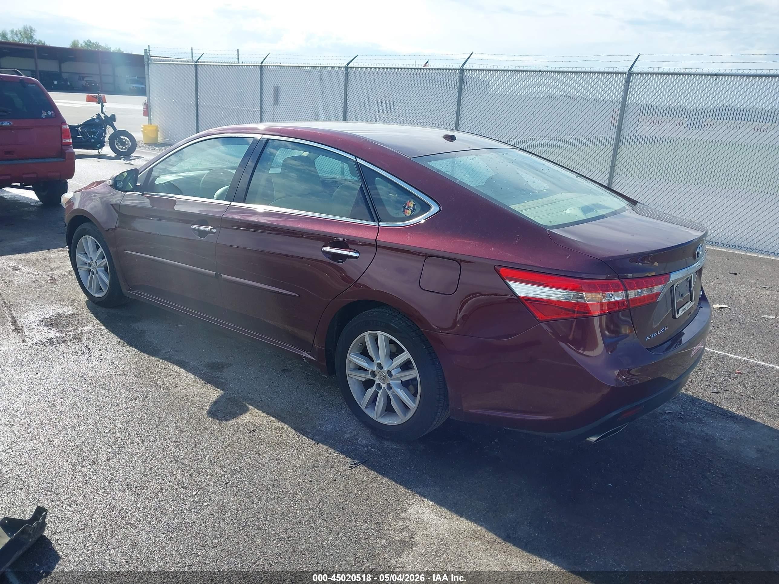 2015 Toyota Avalon Xle Темно-бордовый vin: 4T1BK1EB8FU155203