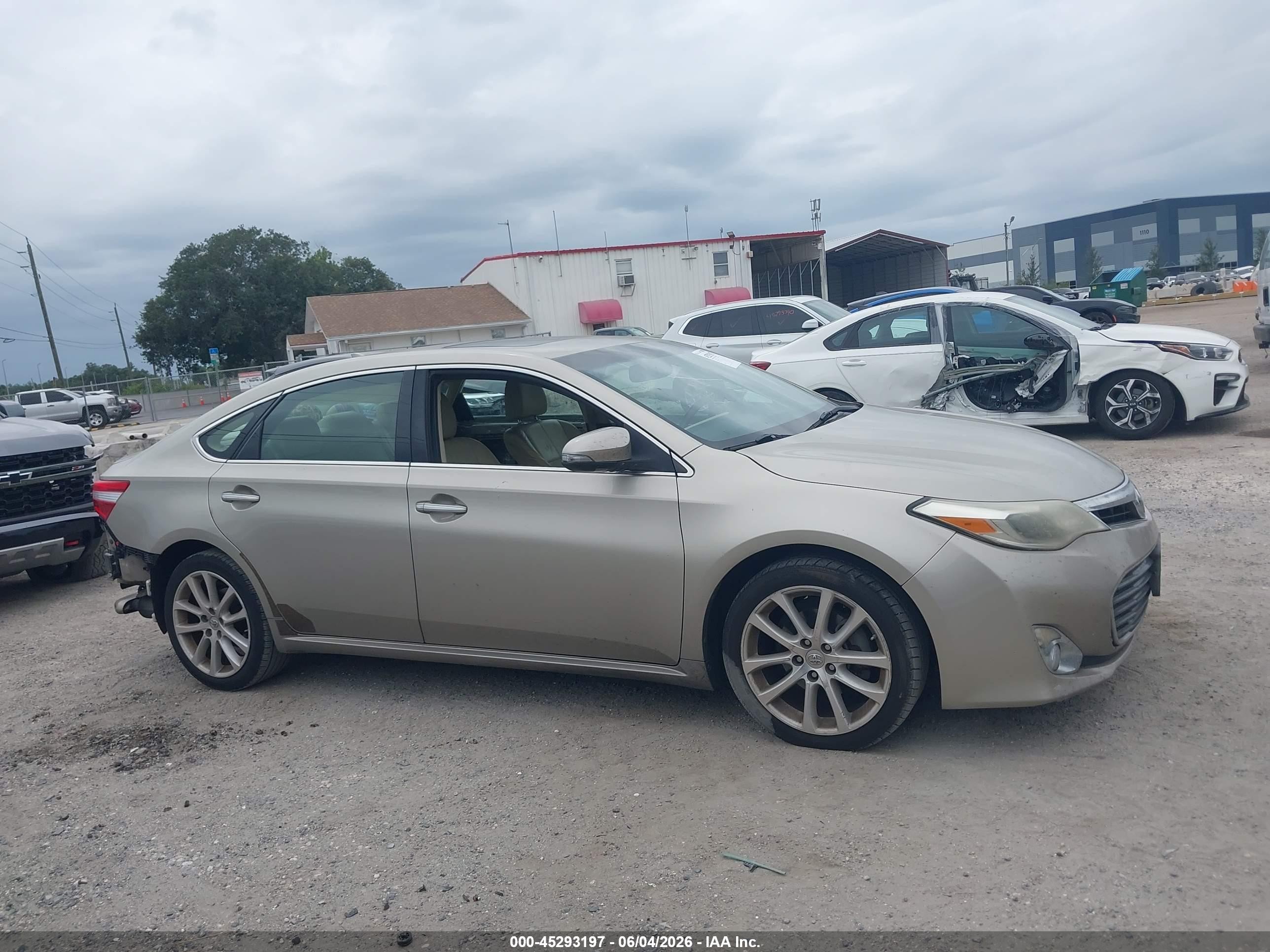 2015 Toyota Avalon Limited Pewter vin: 4T1BK1EB8FU156805