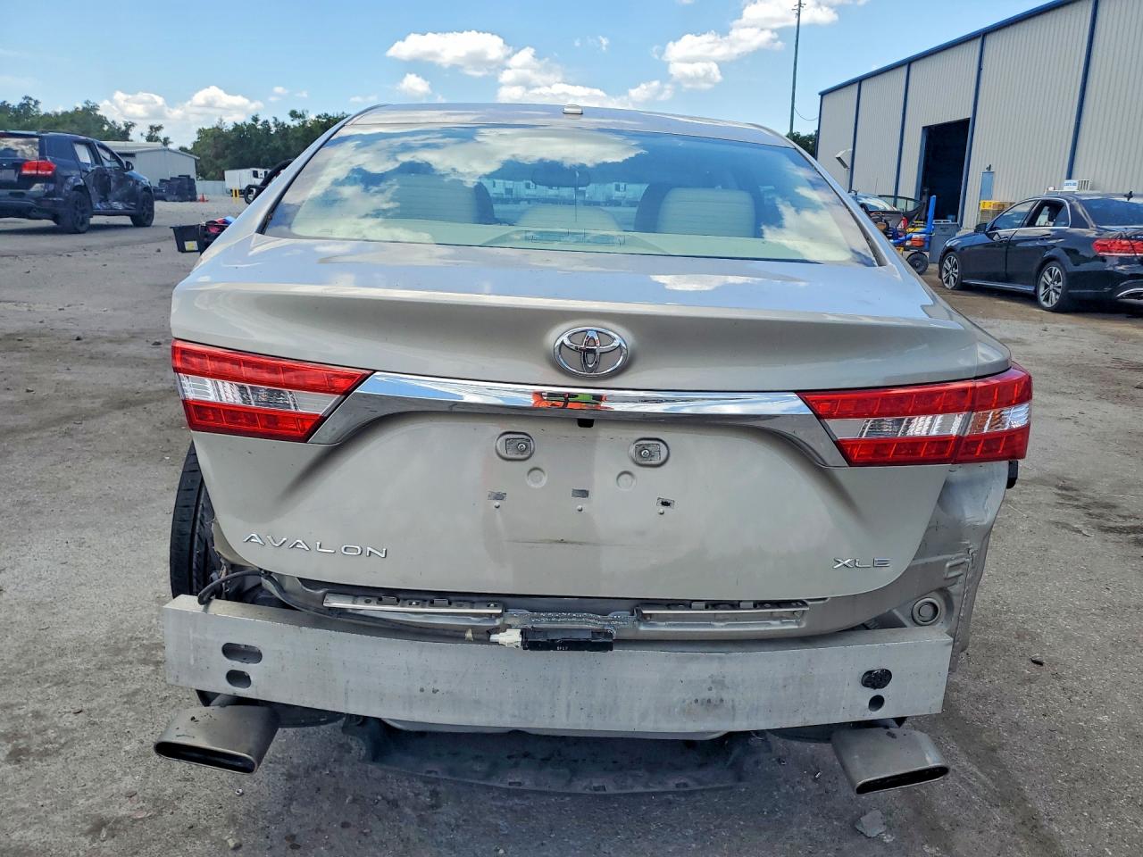 2015 Toyota Avalon Xle Premium Желто-коричневый vin: 4T1BK1EB8FU179582