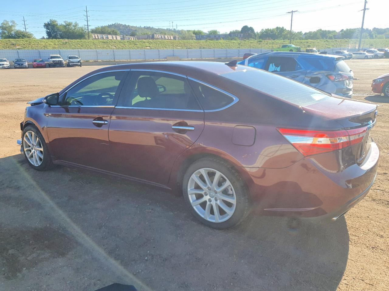 2015 Toyota Avalon Limited Burgundy vin: 4T1BK1EB8FU184667