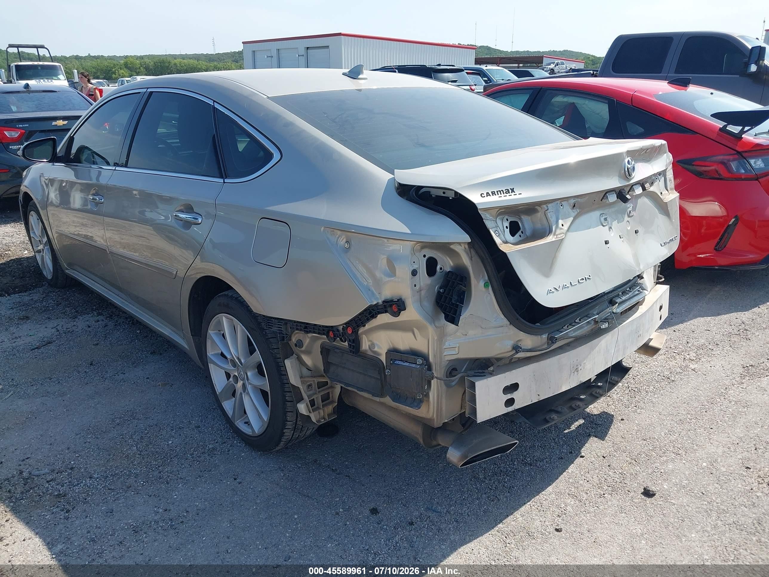 2015 Toyota Avalon Limited Gold vin: 4T1BK1EB8FU185575