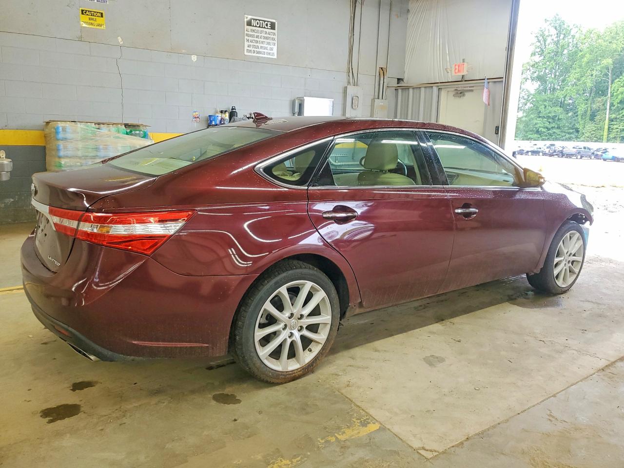 2015 Toyota Avalon Limited Burgundy vin: 4T1BK1EB8FU186189