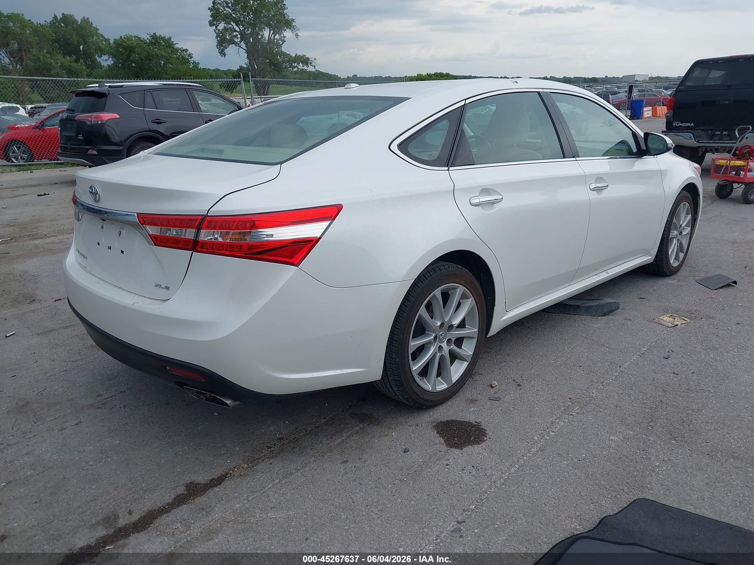 2015 Toyota Avalon Xle Touring White vin: 4T1BK1EB8FU187309