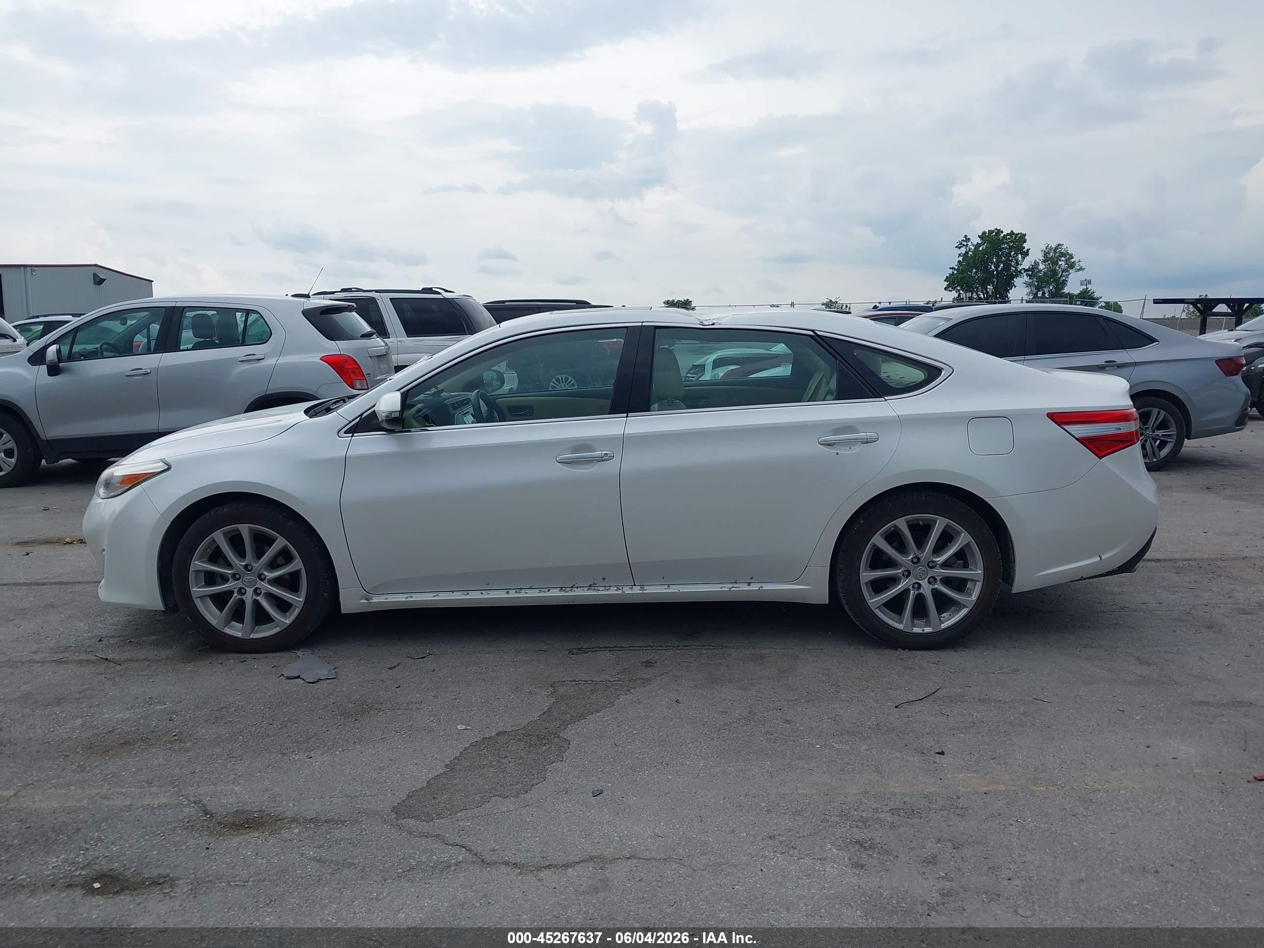 2015 Toyota Avalon Xle Touring White vin: 4T1BK1EB8FU187309