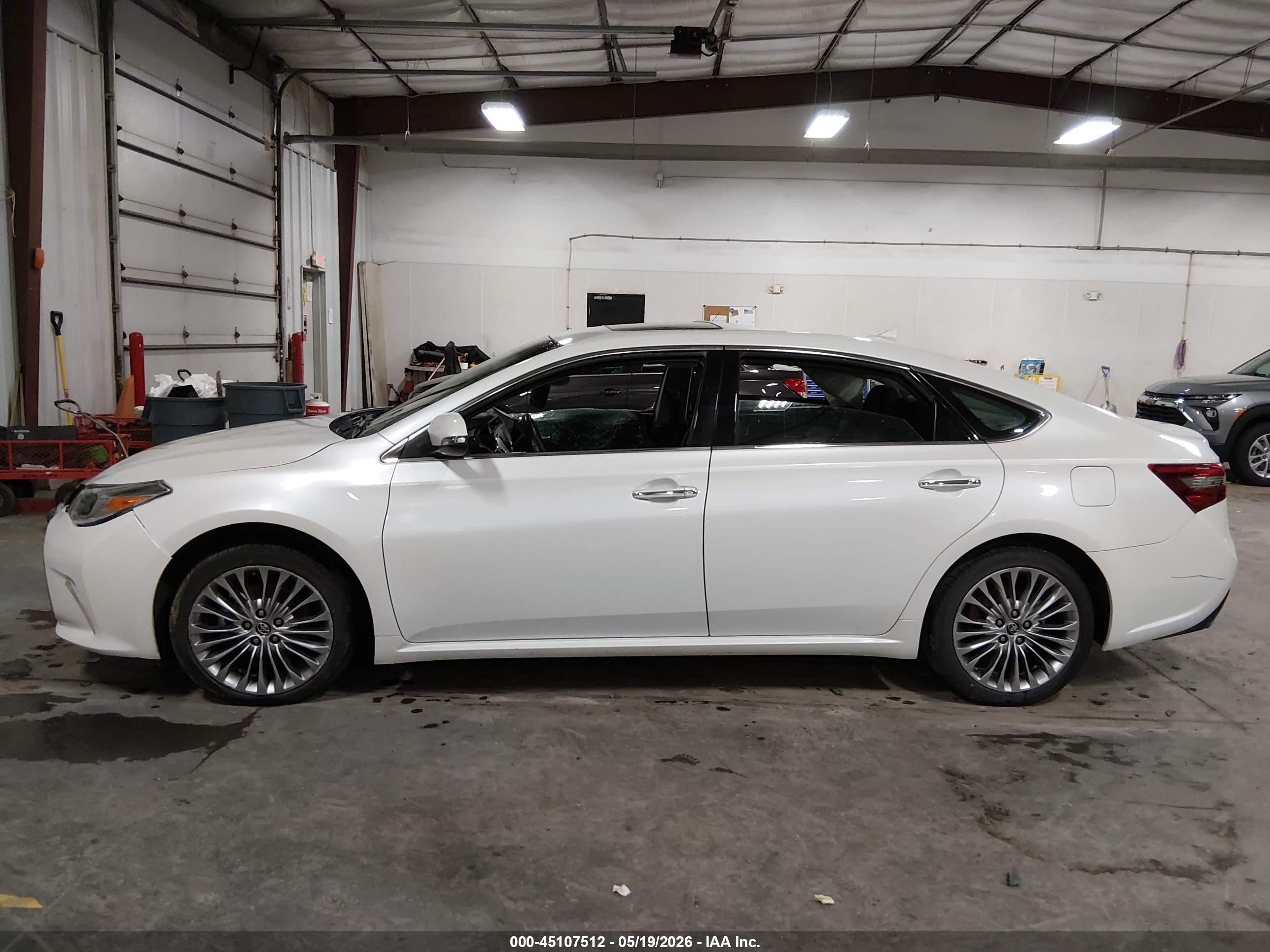 2016 Toyota Avalon Limited Белый vin: 4T1BK1EB8GU199560