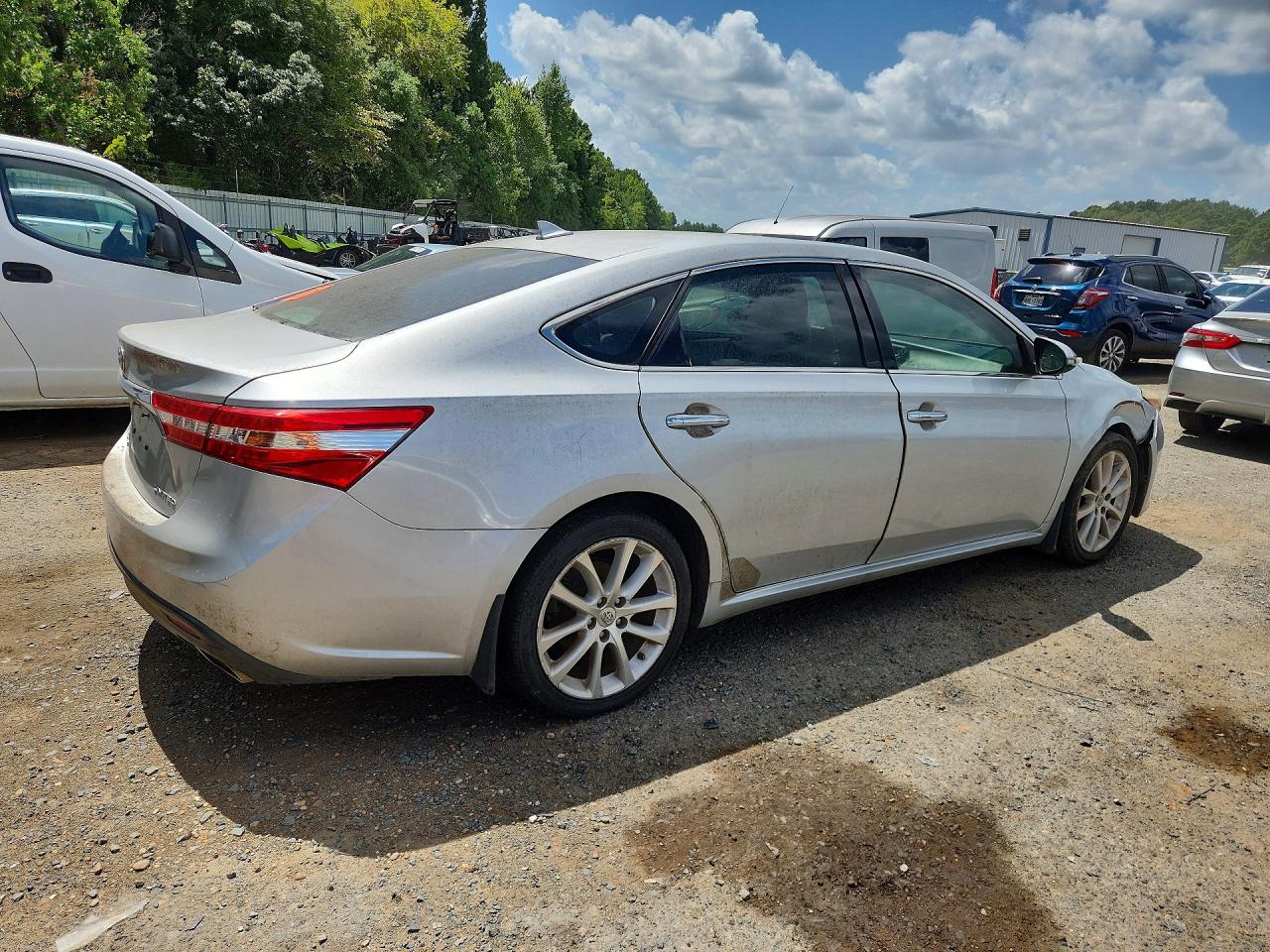 2013 Toyota Avalon Limited Silver vin: 4T1BK1EB9DU028506