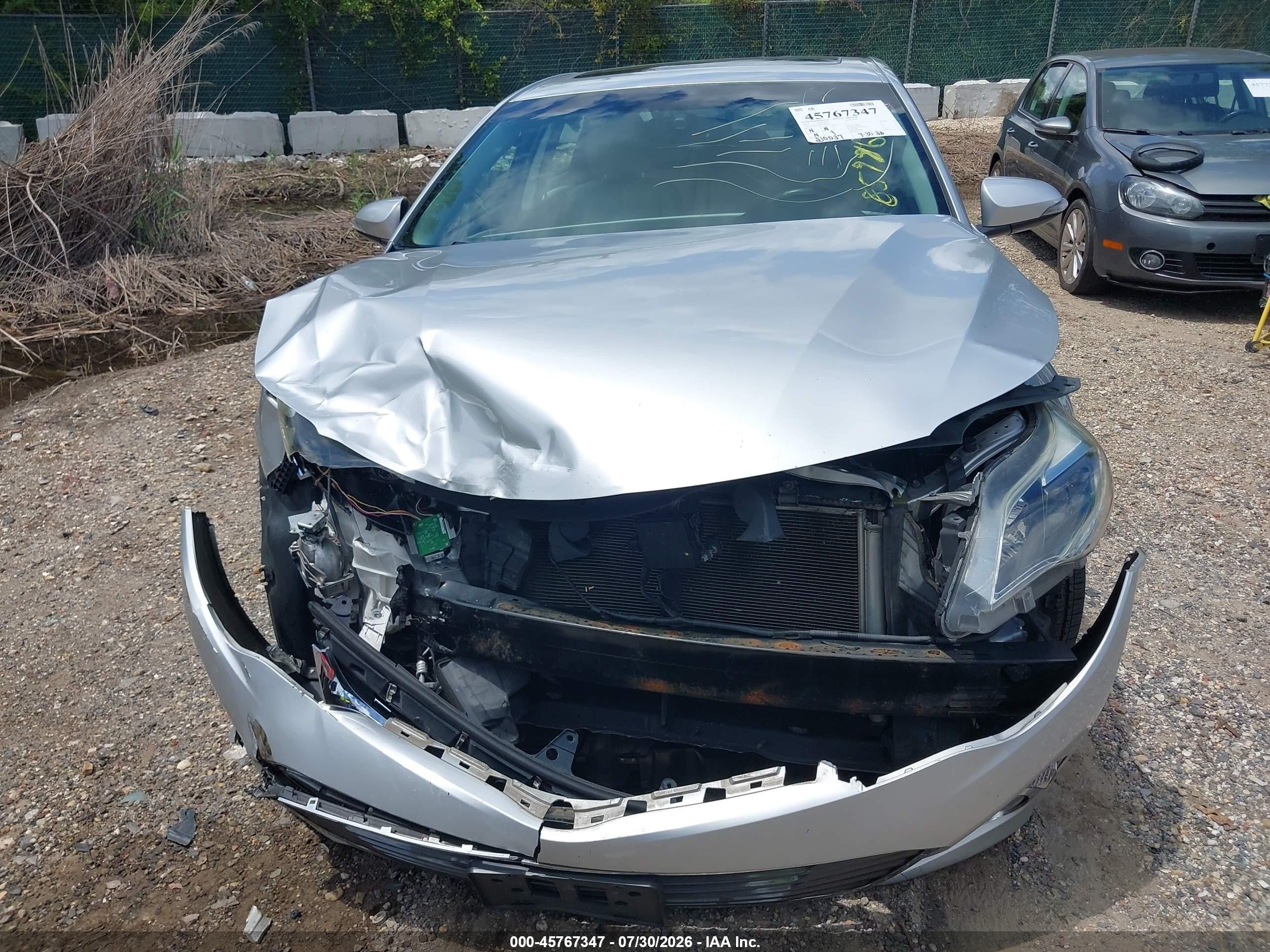 2013 Toyota Avalon Limited Серебряный vin: 4T1BK1EB9DU044379