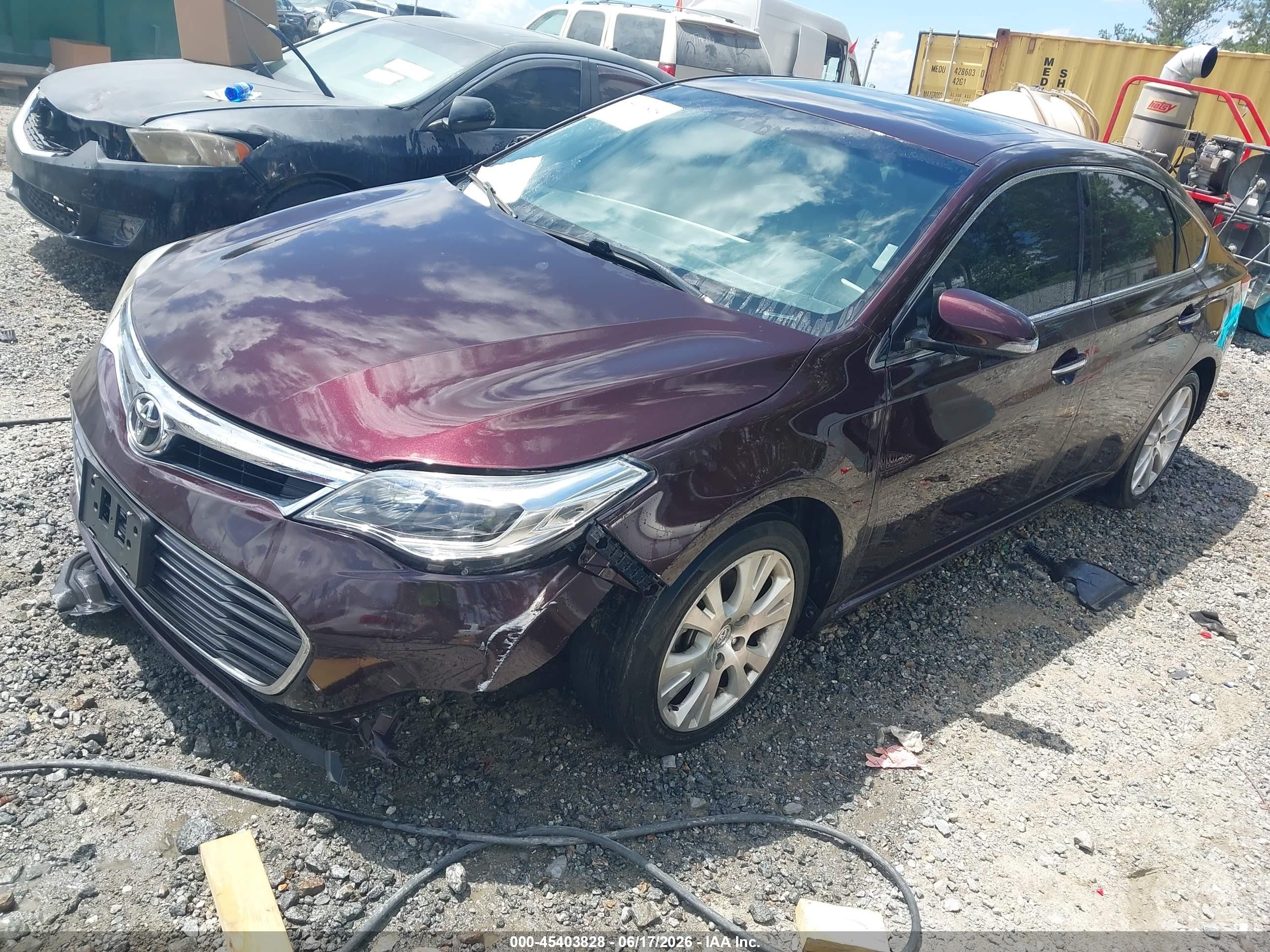 2013 Toyota Avalon   Burgundy vin: 4T1BK1EB9DU048447