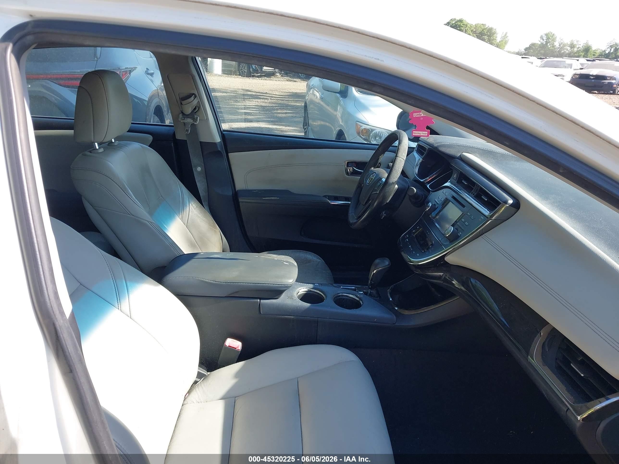 2014 Toyota Avalon Xle Premium White vin: 4T1BK1EB9EU089498