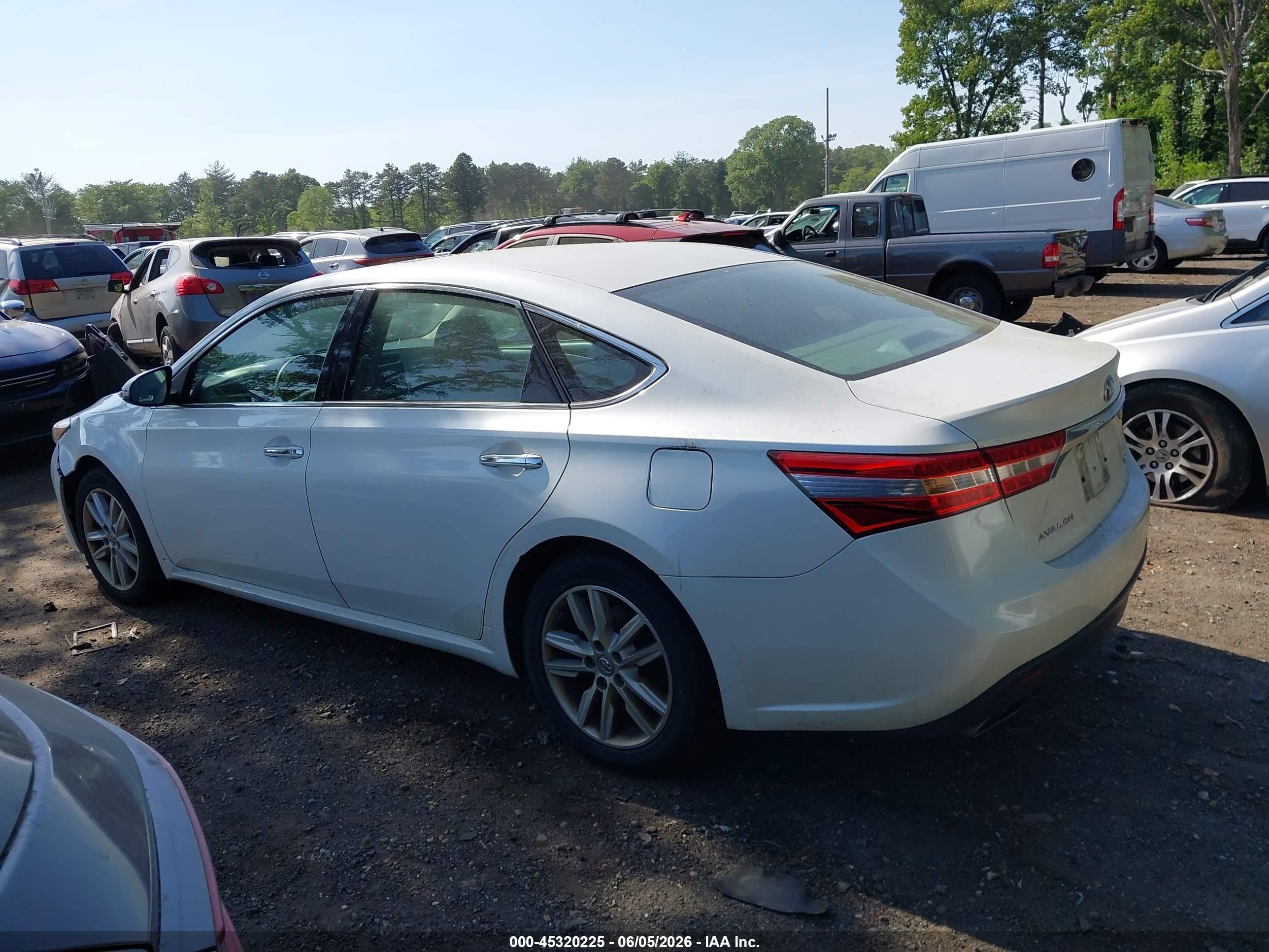 2014 Toyota Avalon Xle Premium White vin: 4T1BK1EB9EU089498