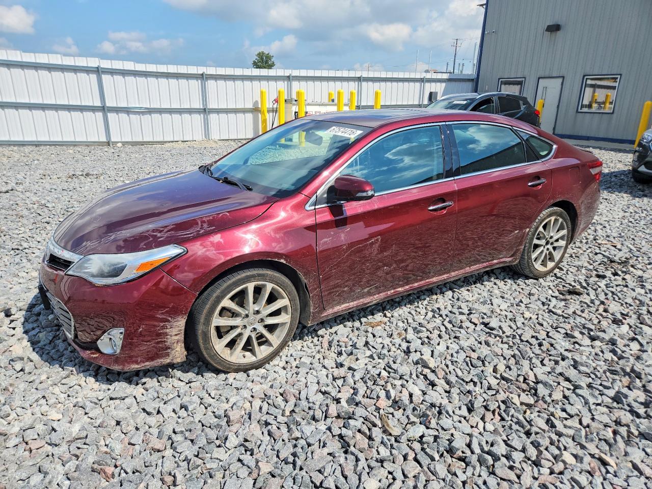 4T1BK1EB9EU126243