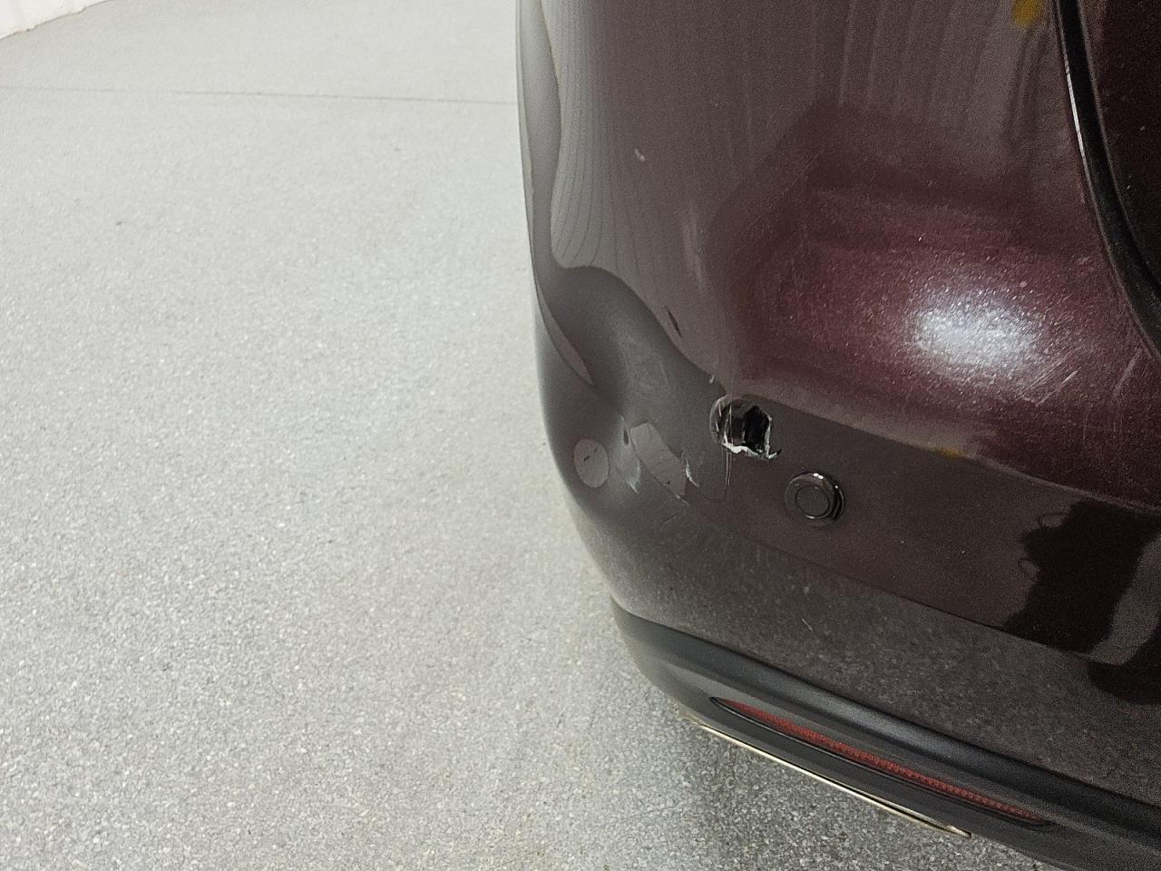 2015 Toyota Avalon Limited Maroon vin: 4T1BK1EB9FU160281 Damage: Rear Bumper/Cover, Broken, Replacement Required
