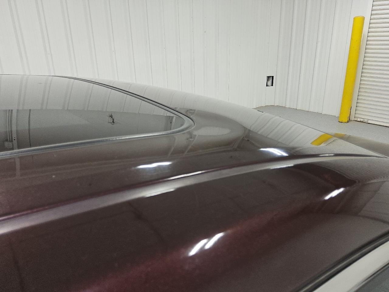 2015 Toyota Avalon Limited Maroon vin: 4T1BK1EB9FU160281 Damage: Roof, Dent(S) W/No Paint Dmg, Pdr-1 Dent