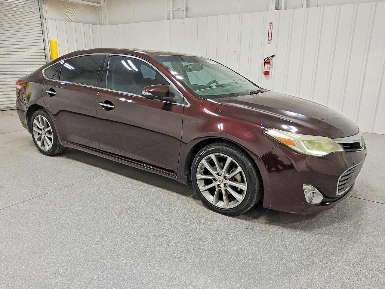 2015 Toyota Avalon Limited Maroon vin: 4T1BK1EB9FU160281