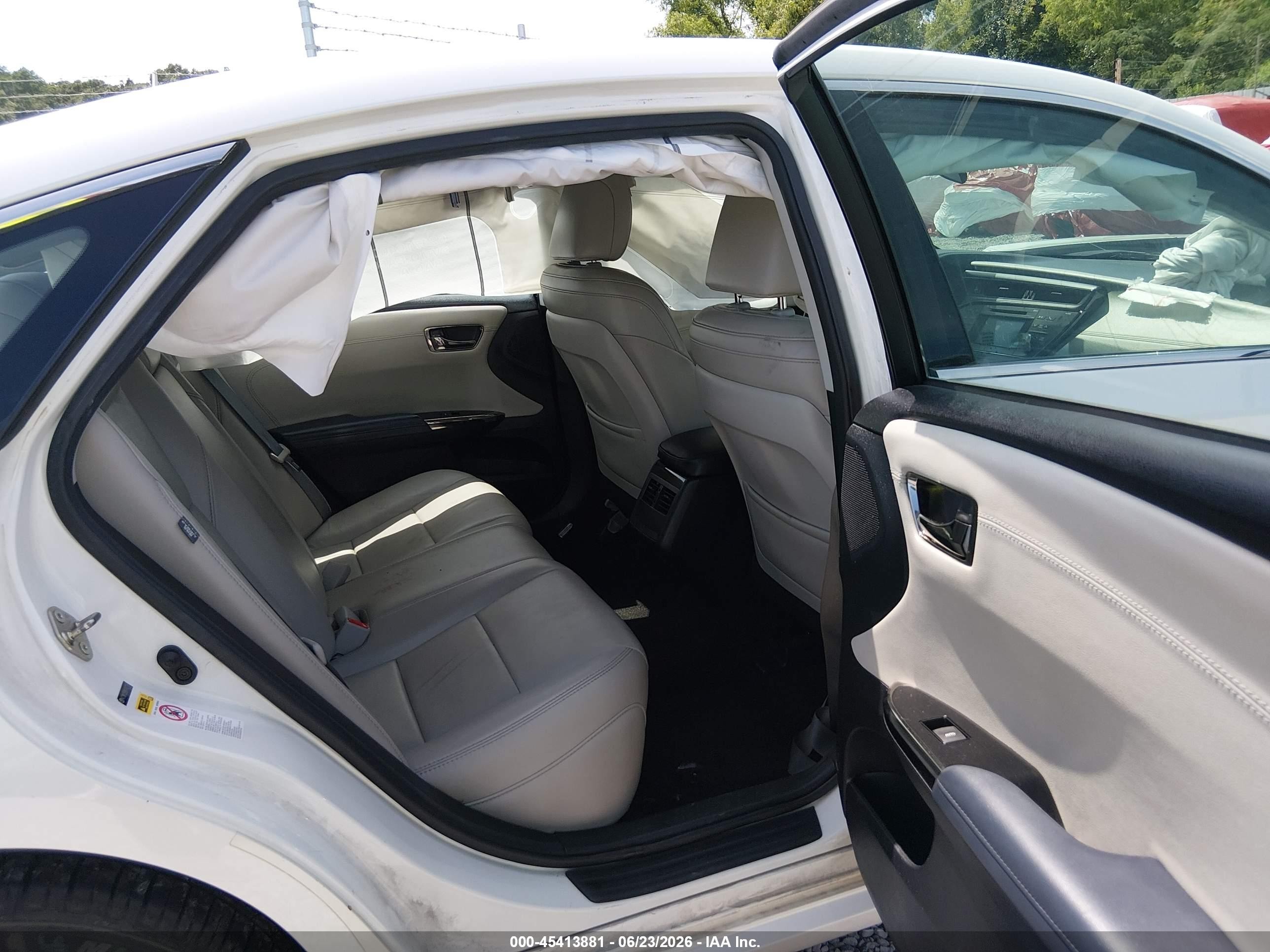 2015 Toyota Avalon Xle White vin: 4T1BK1EB9FU162385
