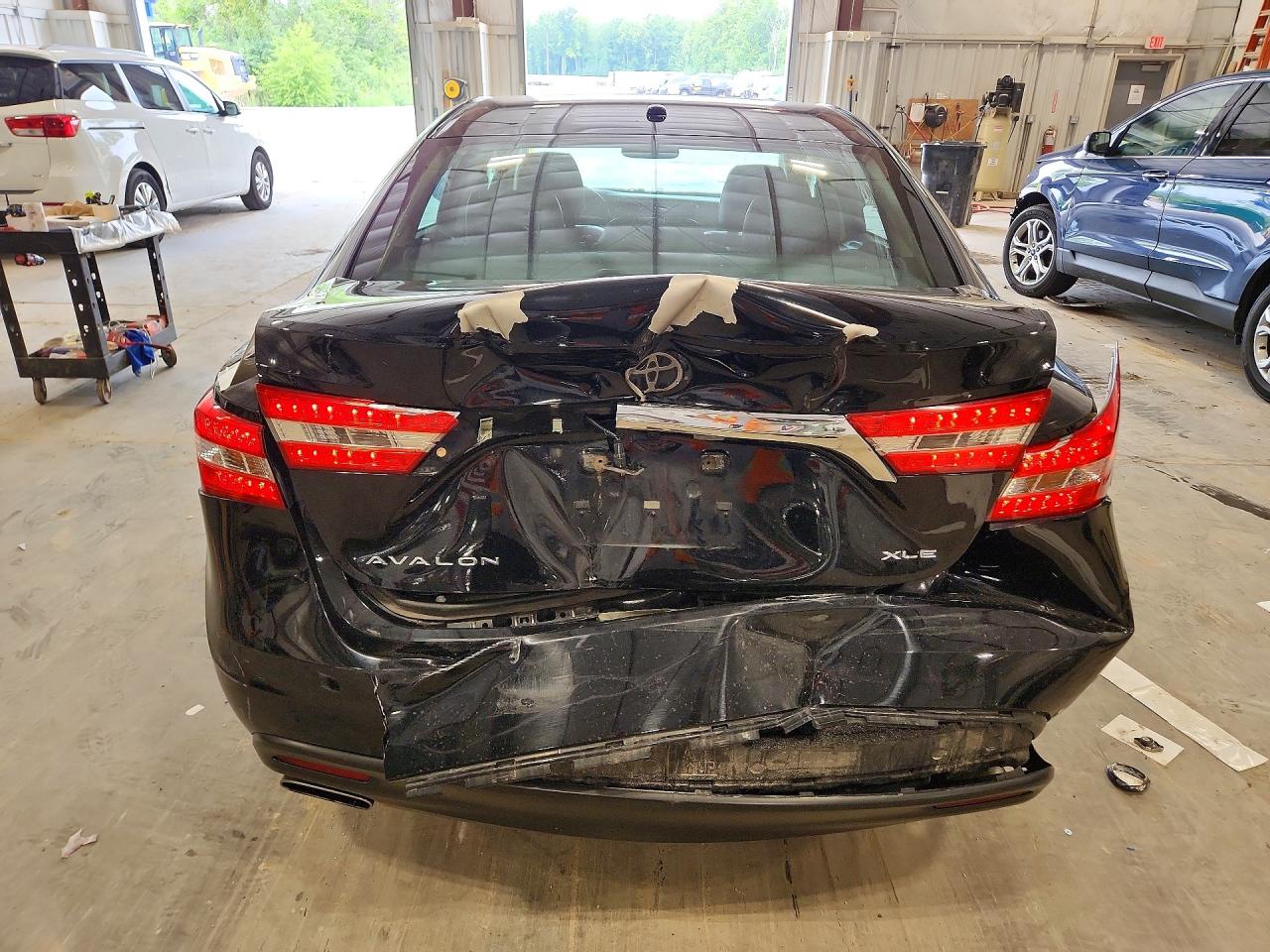 2015 Toyota Avalon Xle Premium Black vin: 4T1BK1EB9FU167909
