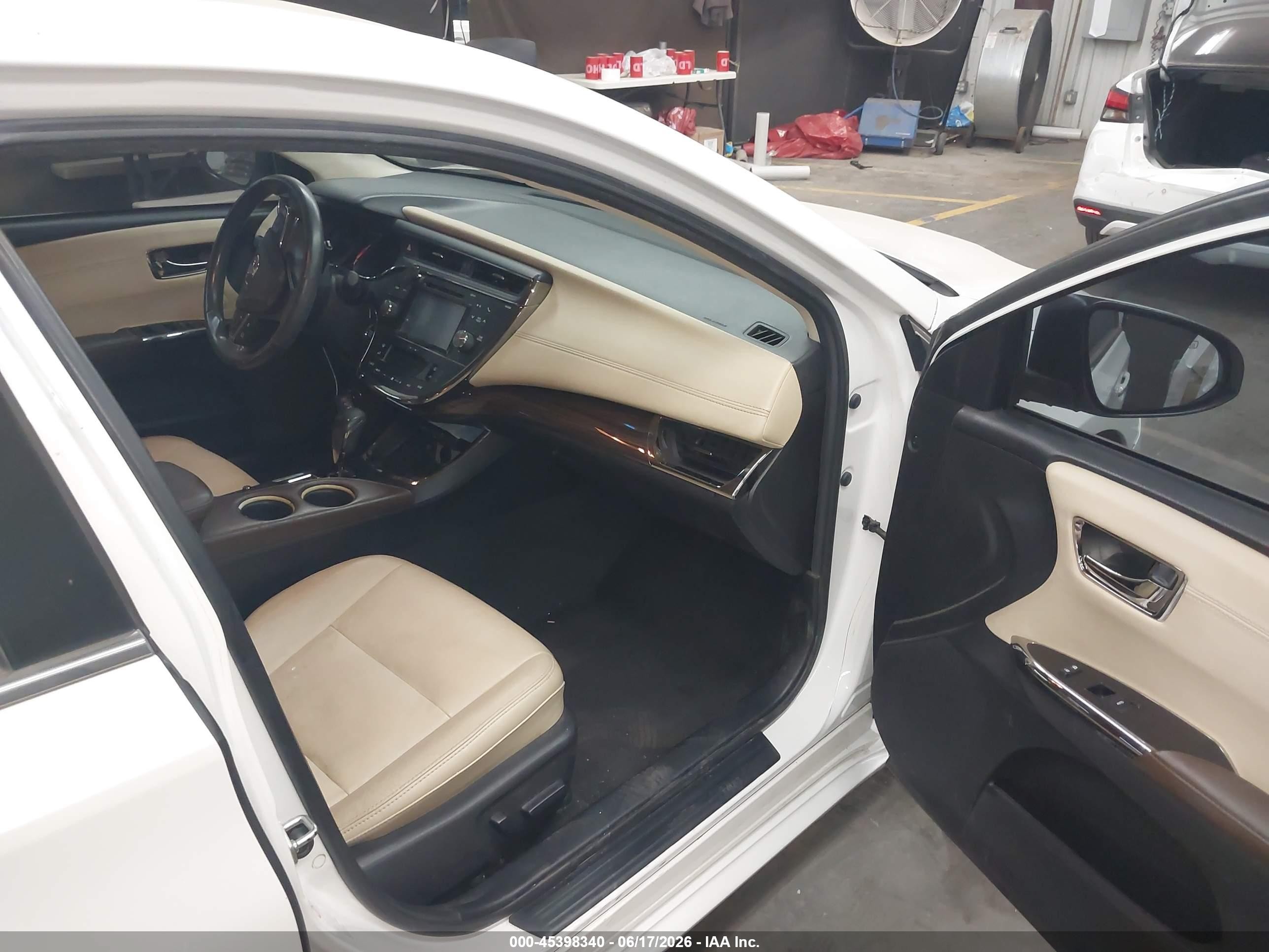 2015 Toyota Avalon Xle Touring Белый vin: 4T1BK1EB9FU170907