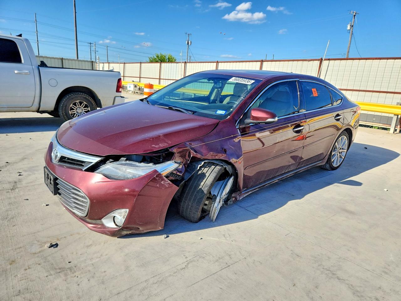 2015 Toyota Avalon Limited Burgundy vin: 4T1BK1EB9FU174908