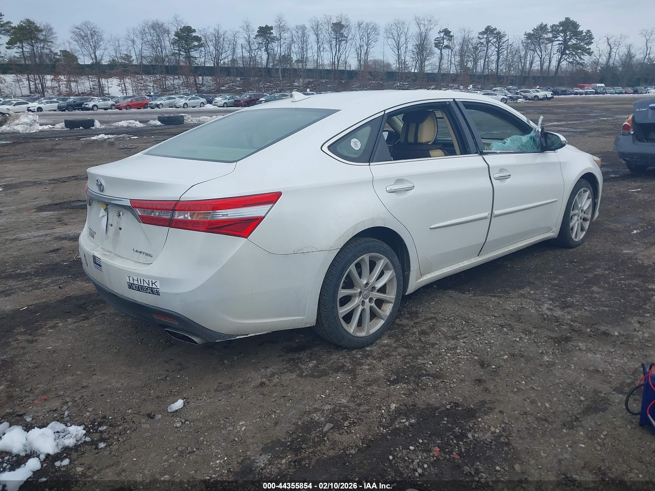 2015 Toyota Avalon Xle/premium/touring/ltd White vin: 4T1BK1EB9FU192230
