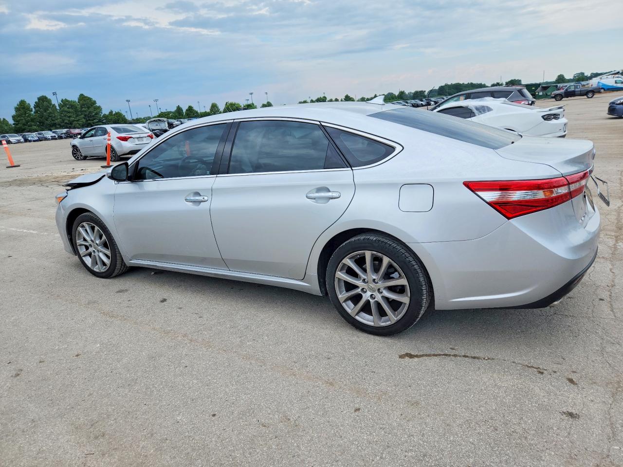 2013 Toyota Avalon Limited Silver vin: 4T1BK1EBXDU020396