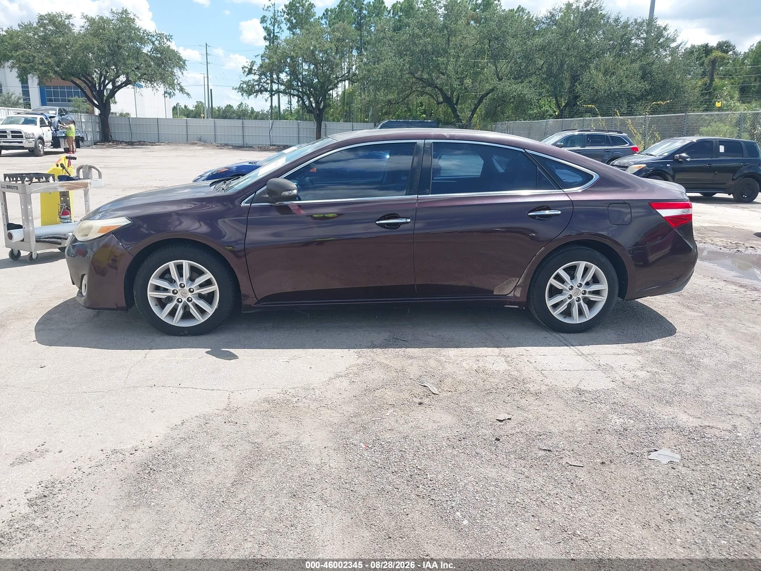 2013 Toyota Avalon Xle Burgundy vin: 4T1BK1EBXDU023069