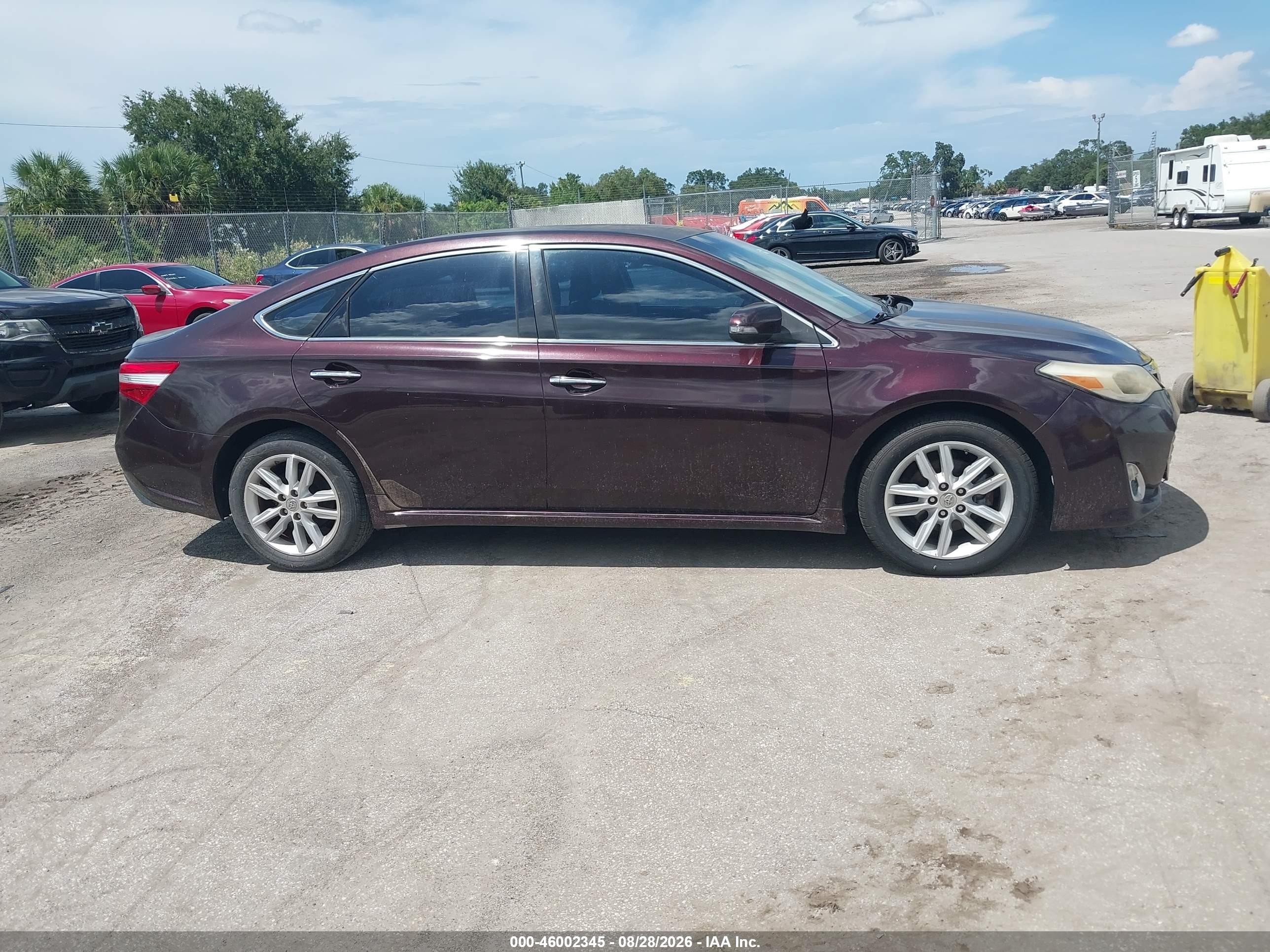 2013 Toyota Avalon Xle Burgundy vin: 4T1BK1EBXDU023069