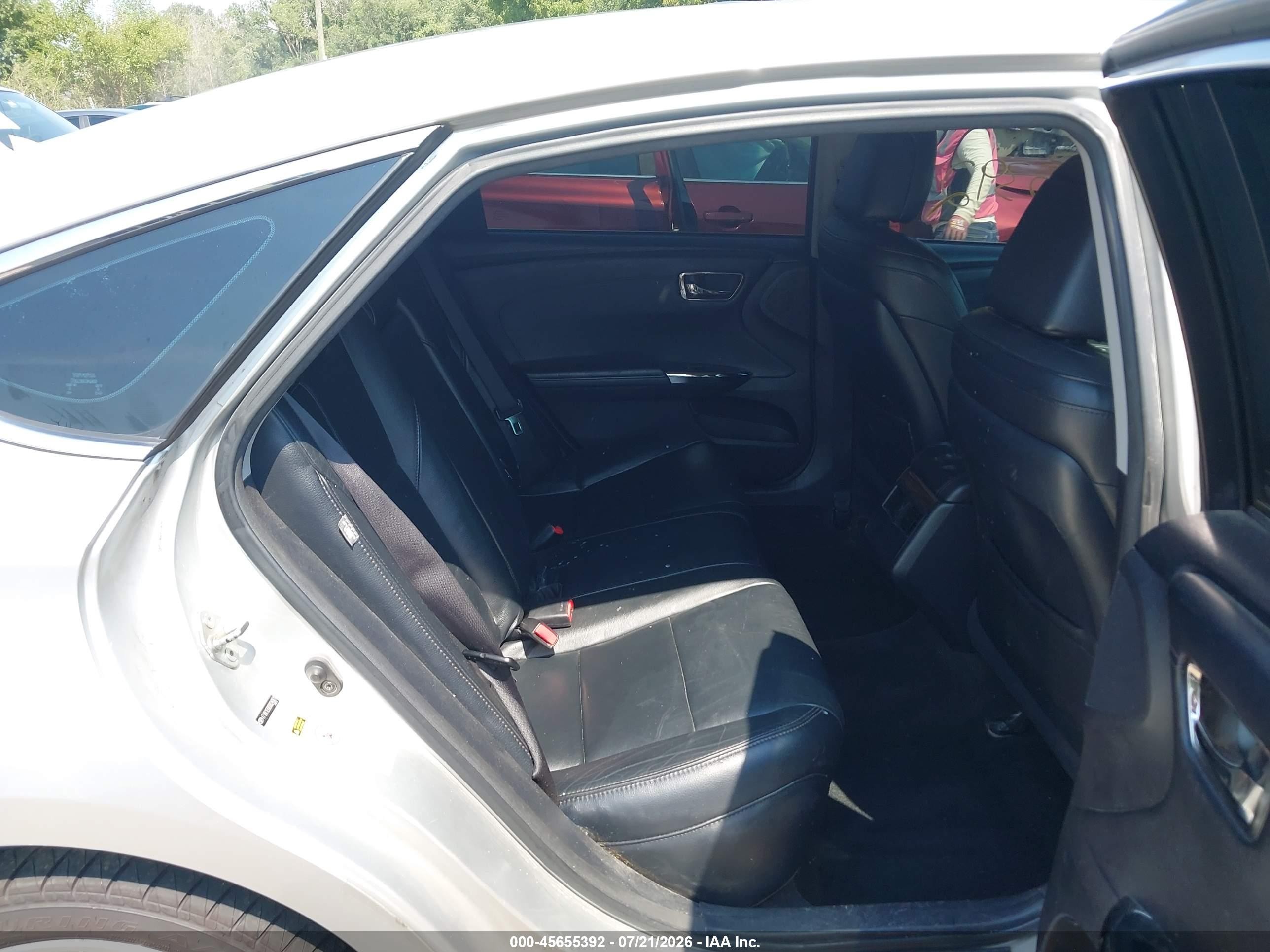 2013 Toyota Avalon Xle Silver vin: 4T1BK1EBXDU024061