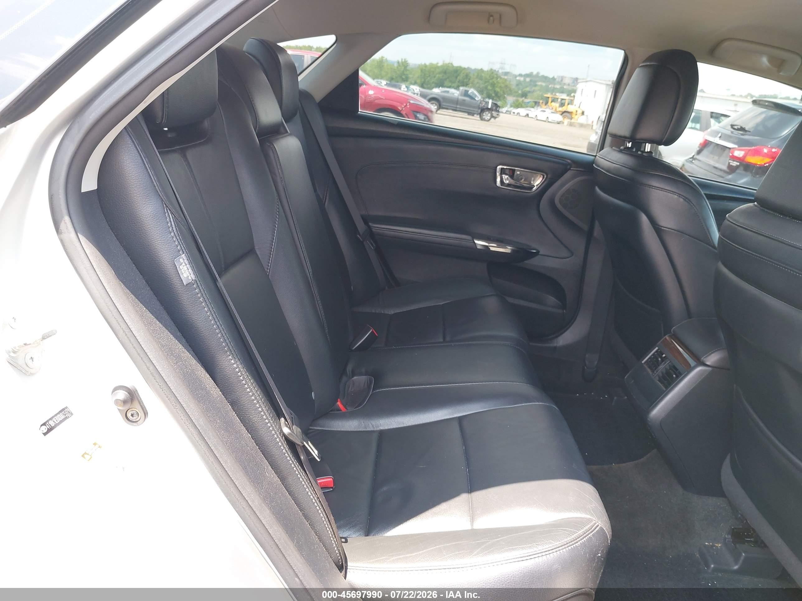 2013 Toyota Avalon Xle Серебряный vin: 4T1BK1EBXDU025971