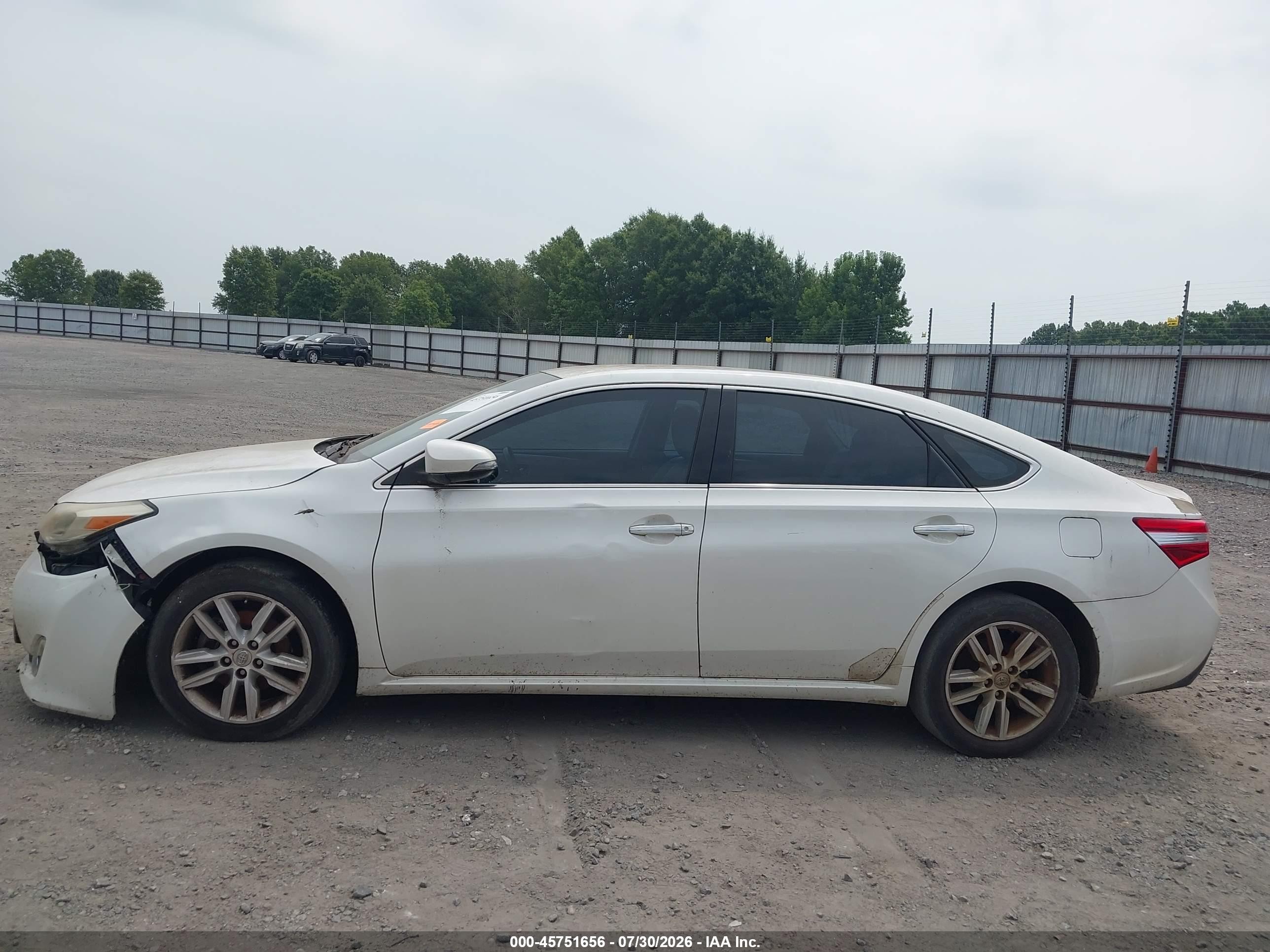 2013 Toyota Avalon Xle Белый vin: 4T1BK1EBXDU034265