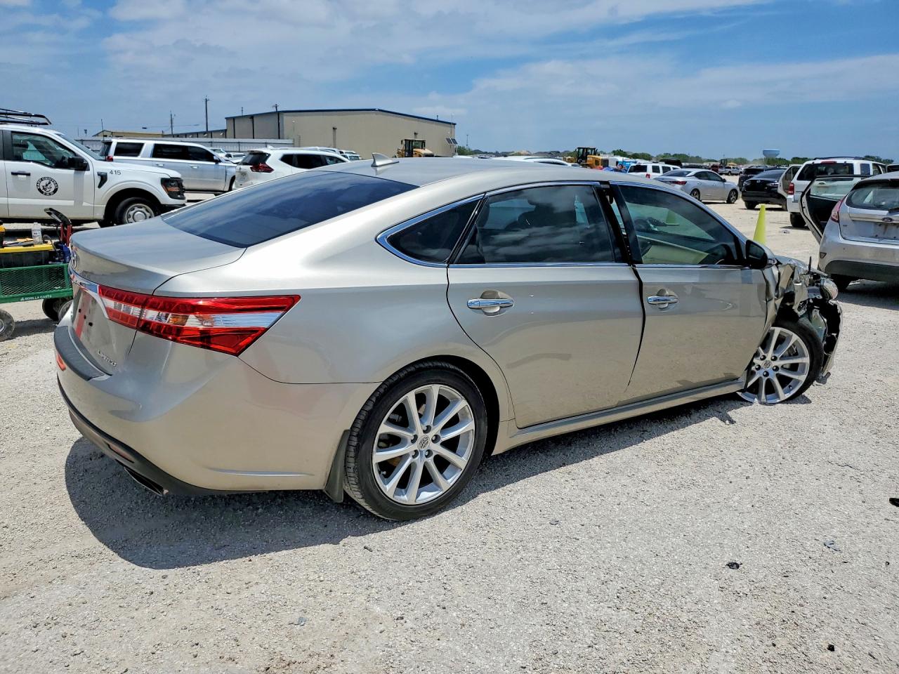 2013 Toyota Avalon Limited Gold vin: 4T1BK1EBXDU060980